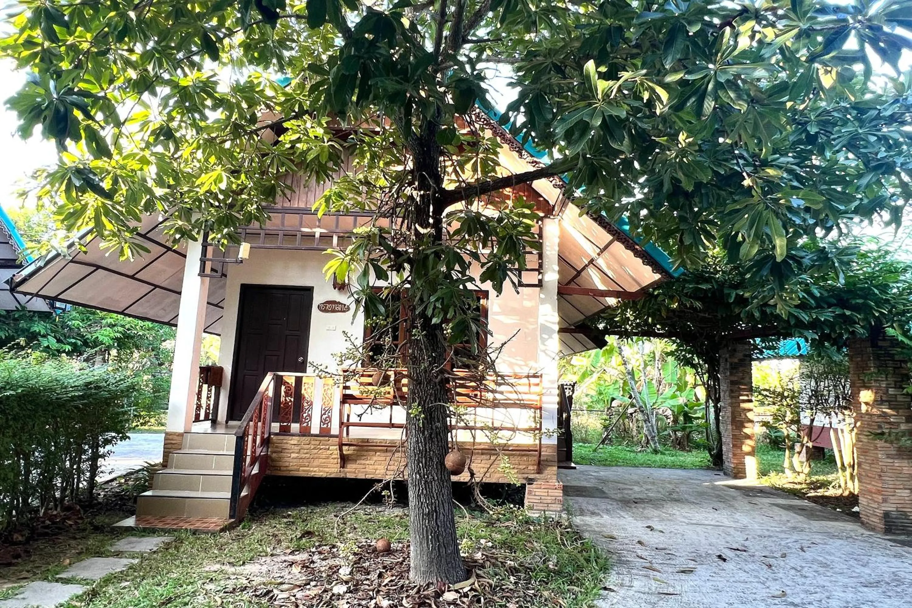 Property building in Saithong Resort