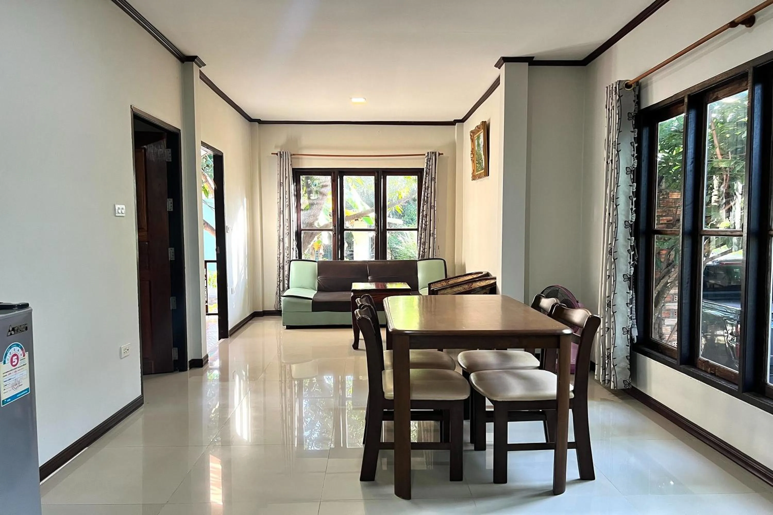 Seating area in Saithong Resort