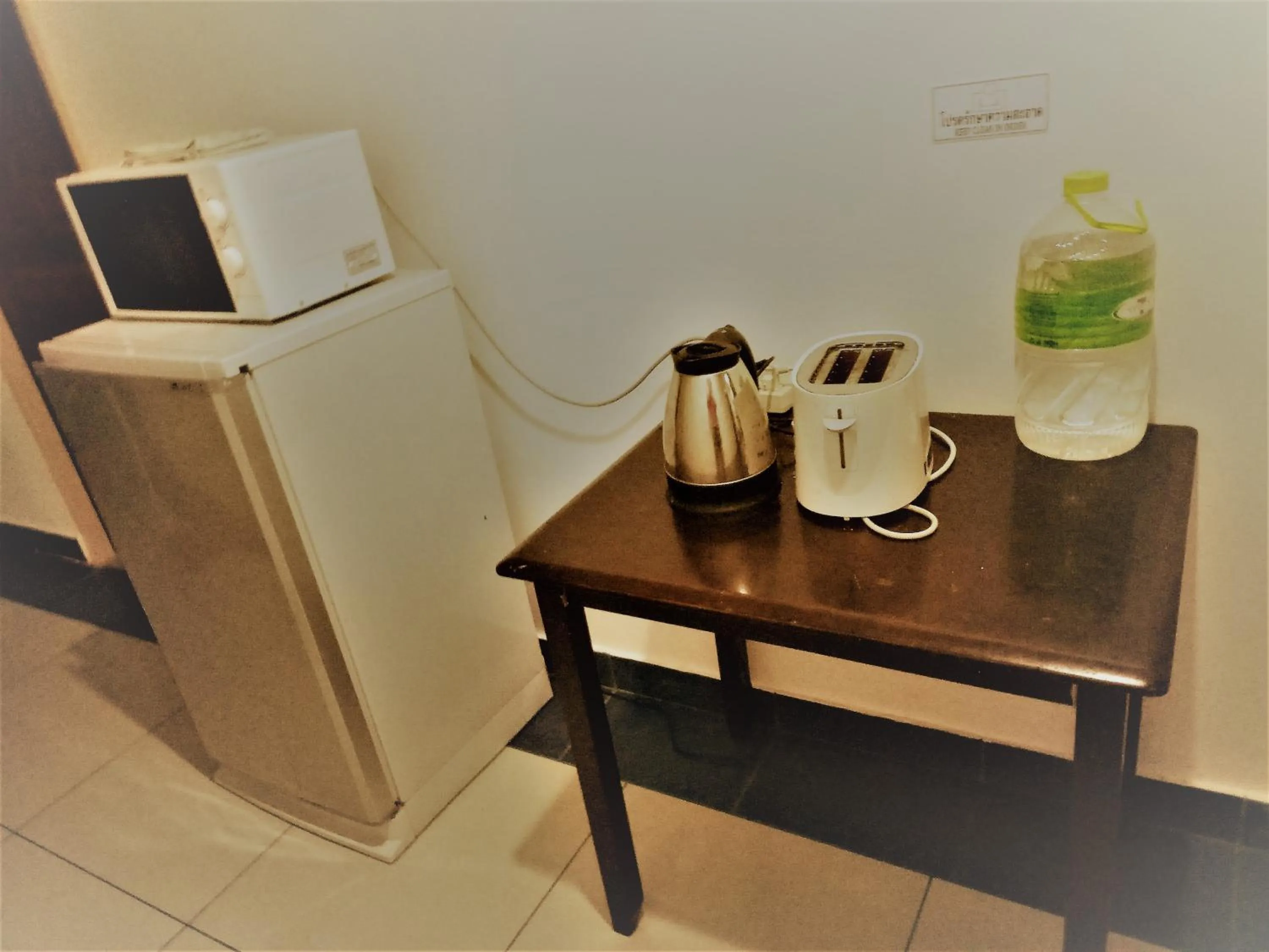 Coffee/tea facilities in Jomtien Hostel