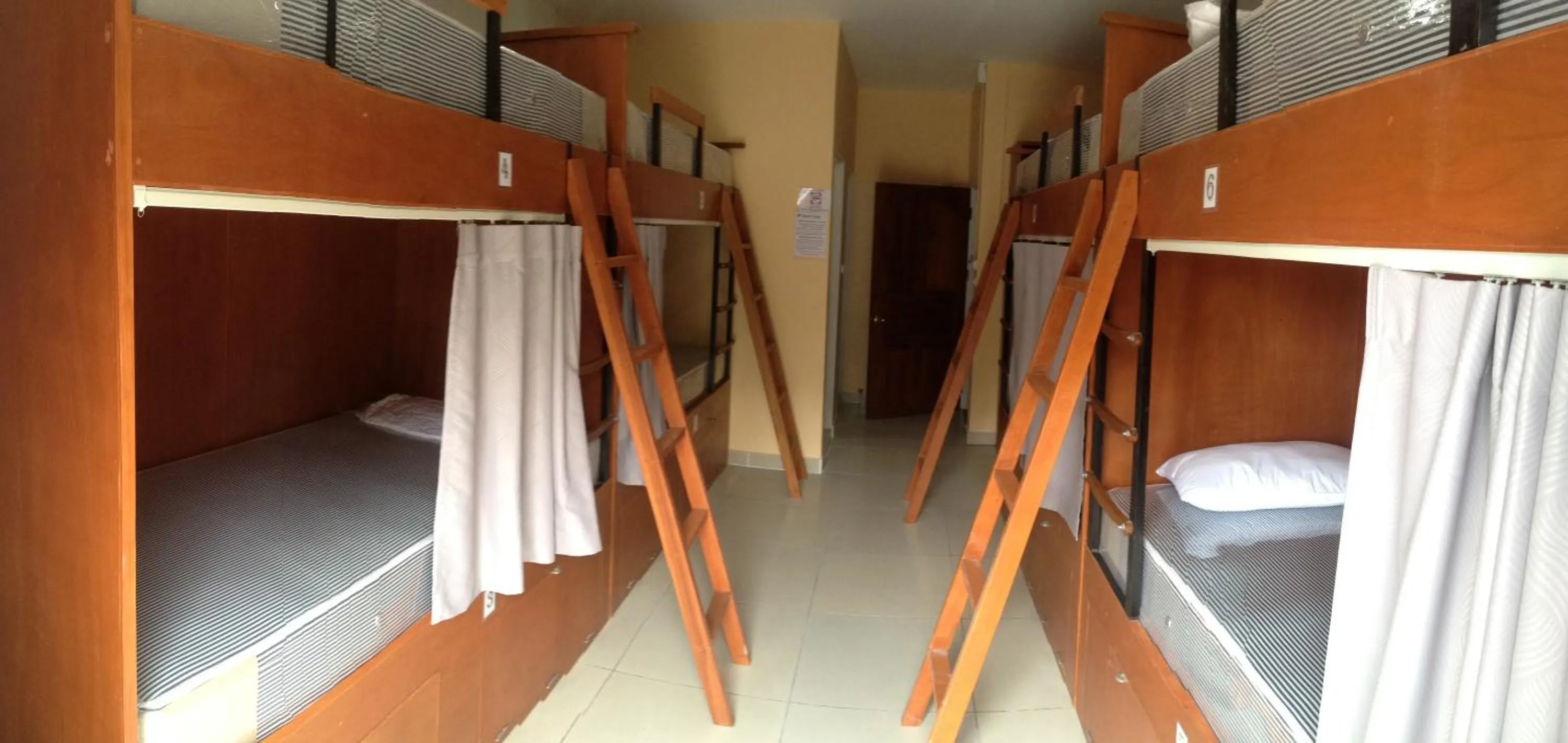 bunk bed, Bed in Jomtien Hostel