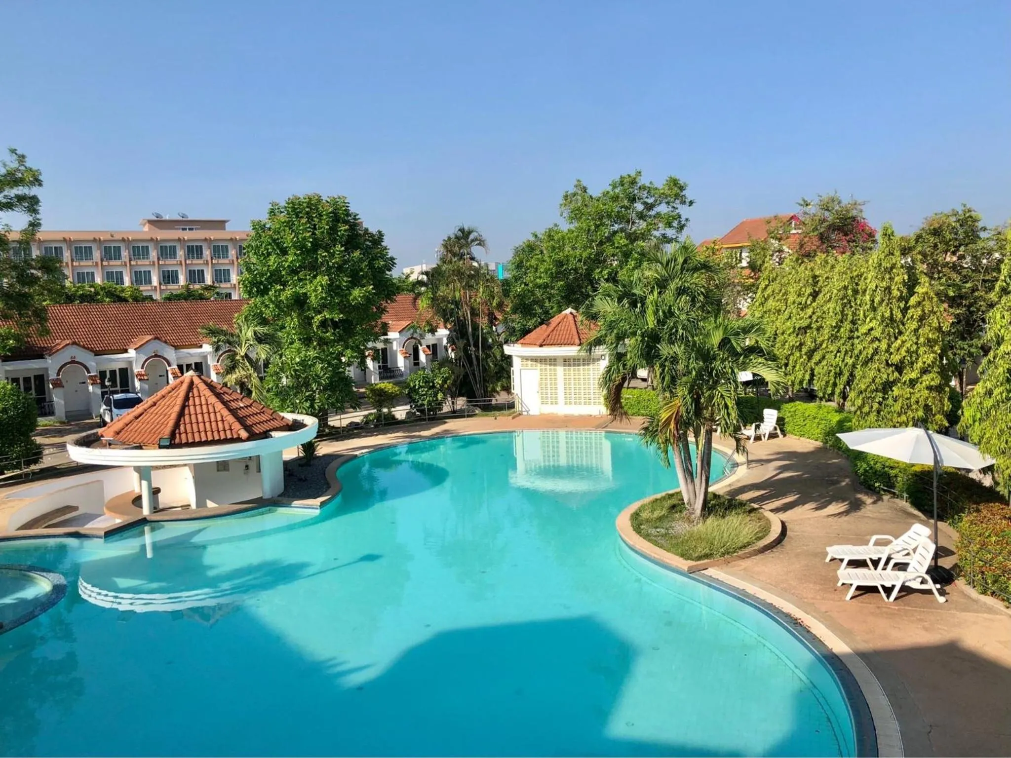 Dad D Resort by Lopburi Inn Resort