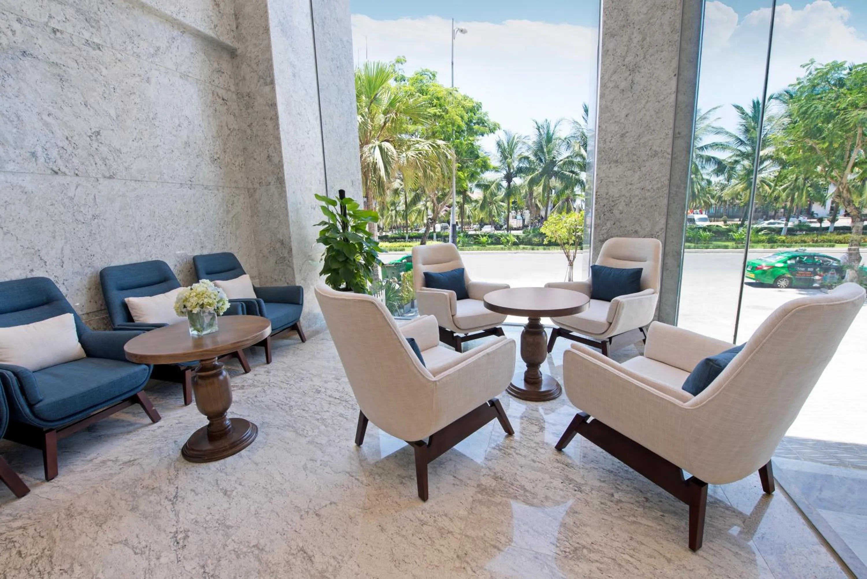 Living room in Canvas Danang Beach Hotel