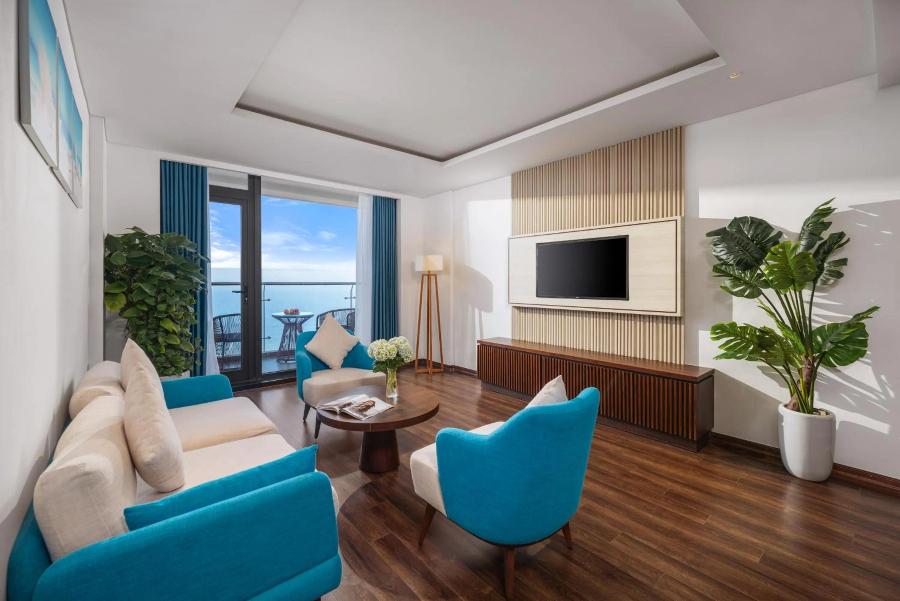 Living room in Canvas Danang Beach Hotel