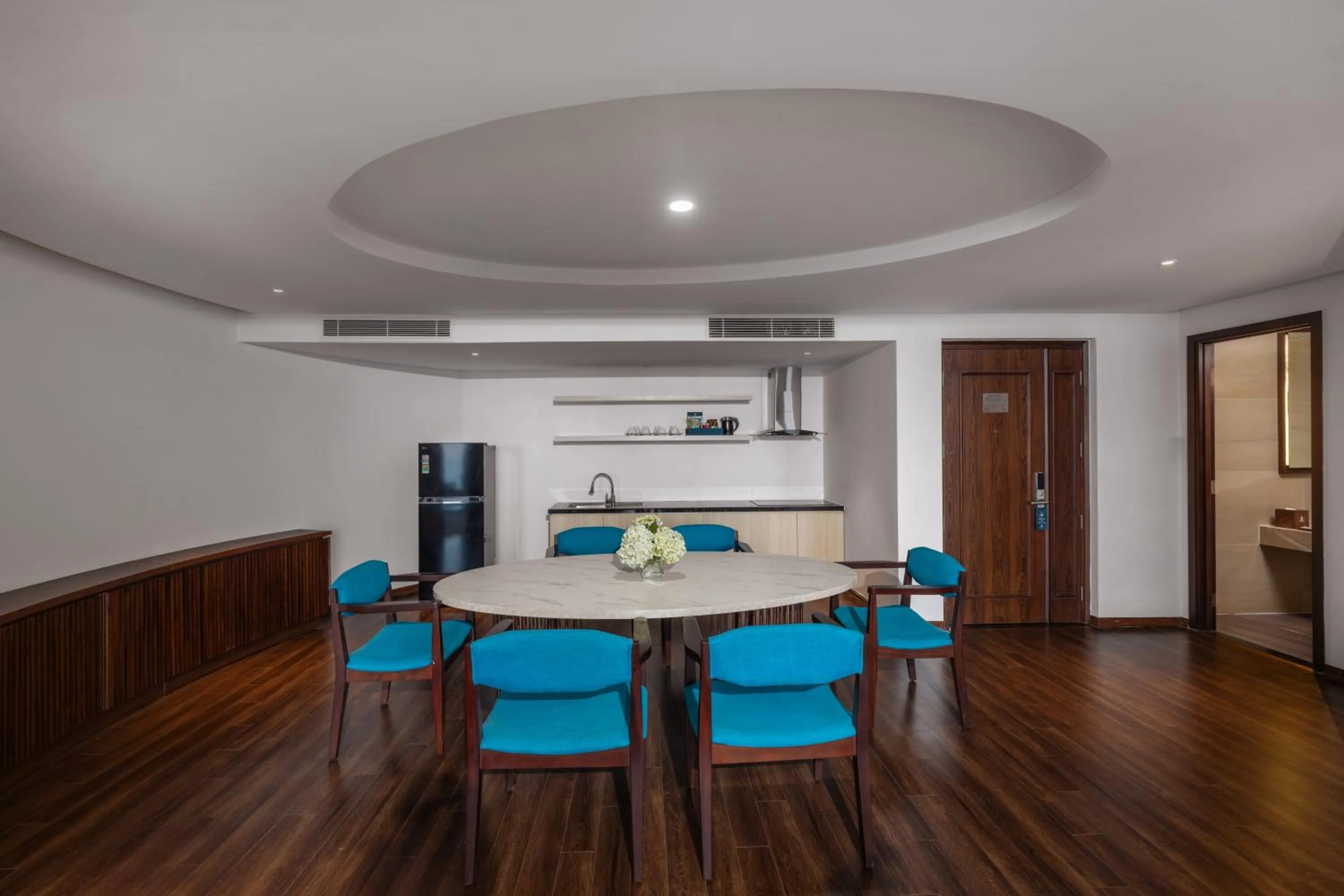 Kitchen or kitchenette in Canvas Danang Beach Hotel