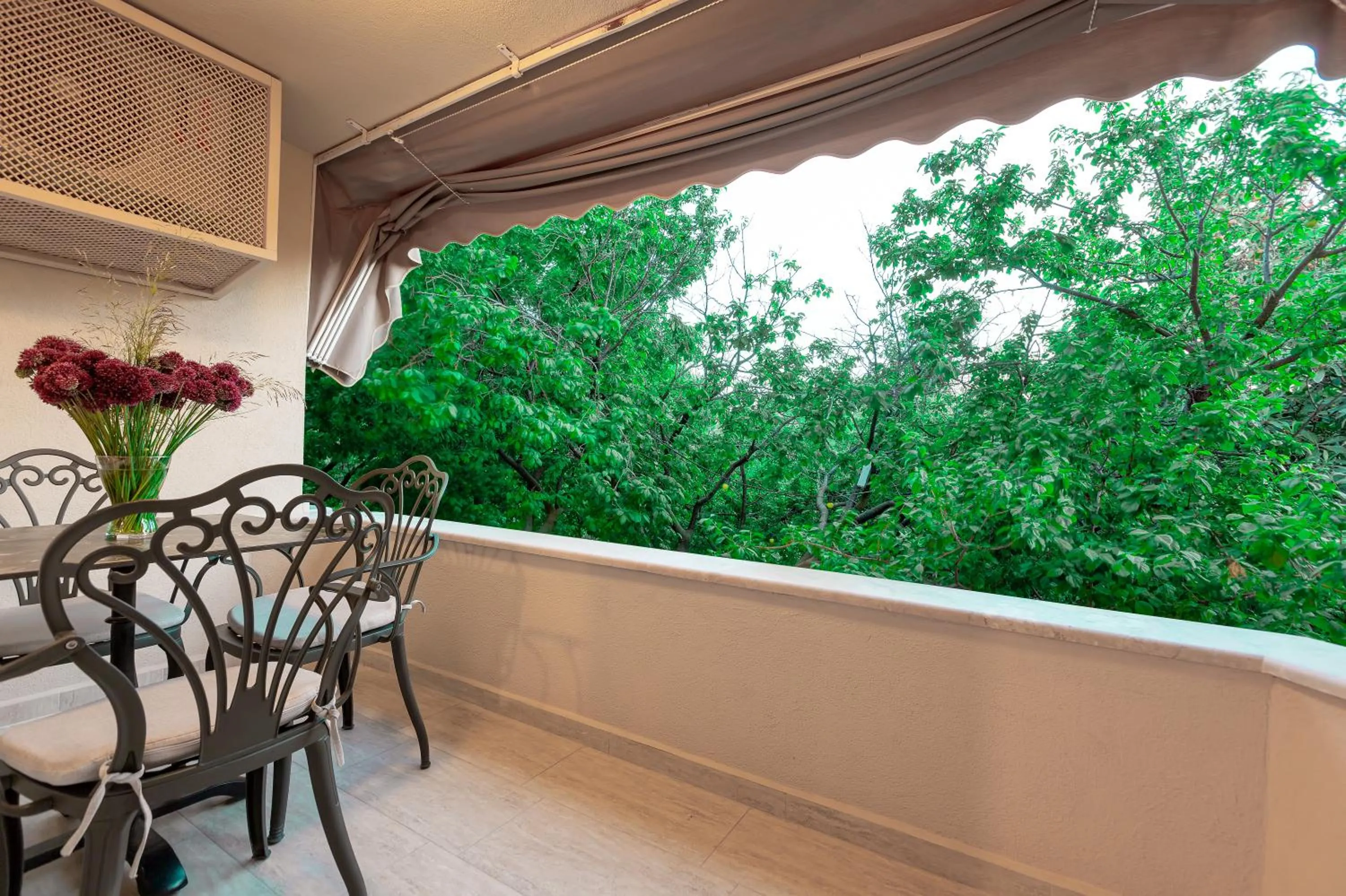 Balcony/Terrace in Gurel Garden House