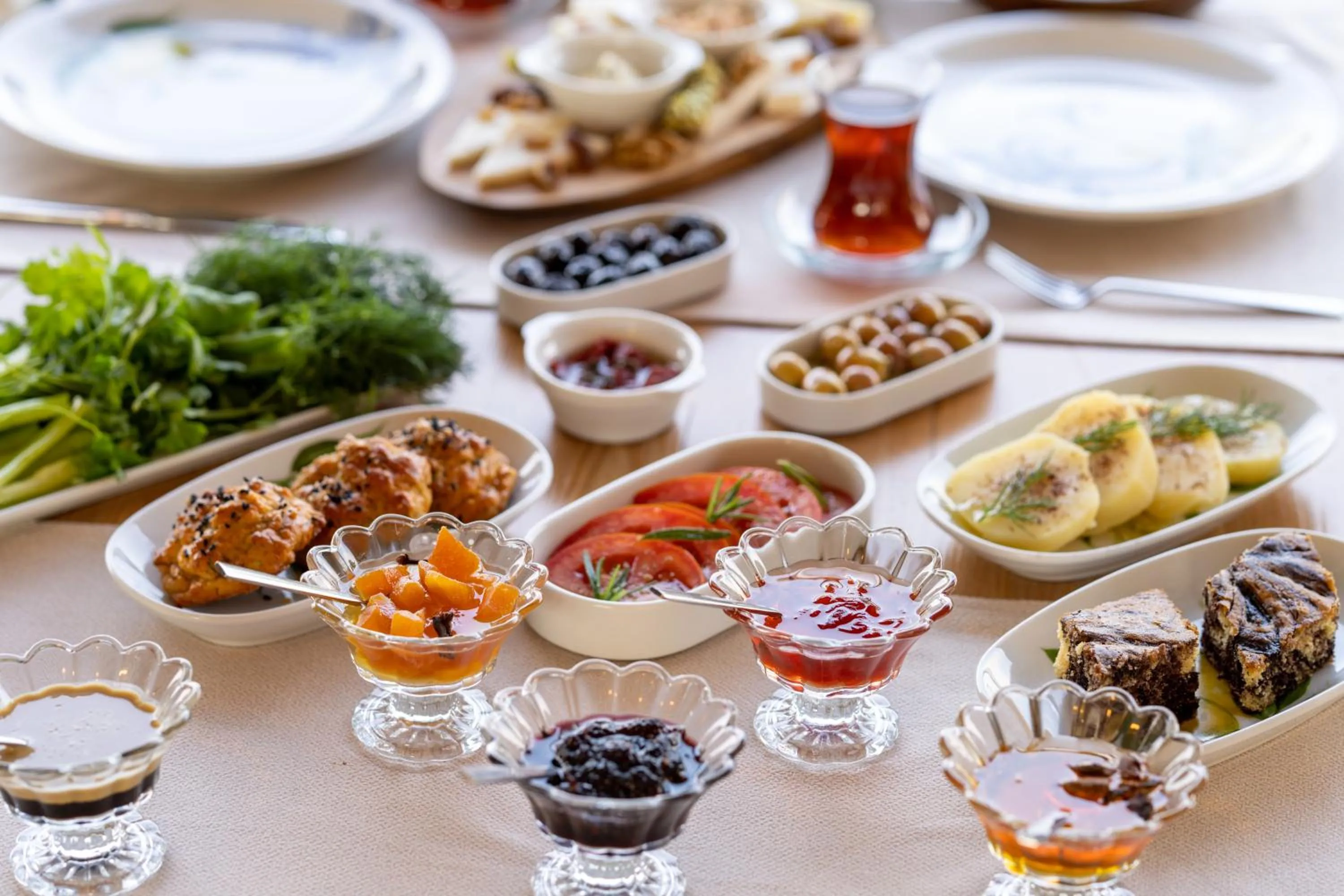 Breakfast in Gurel Garden House