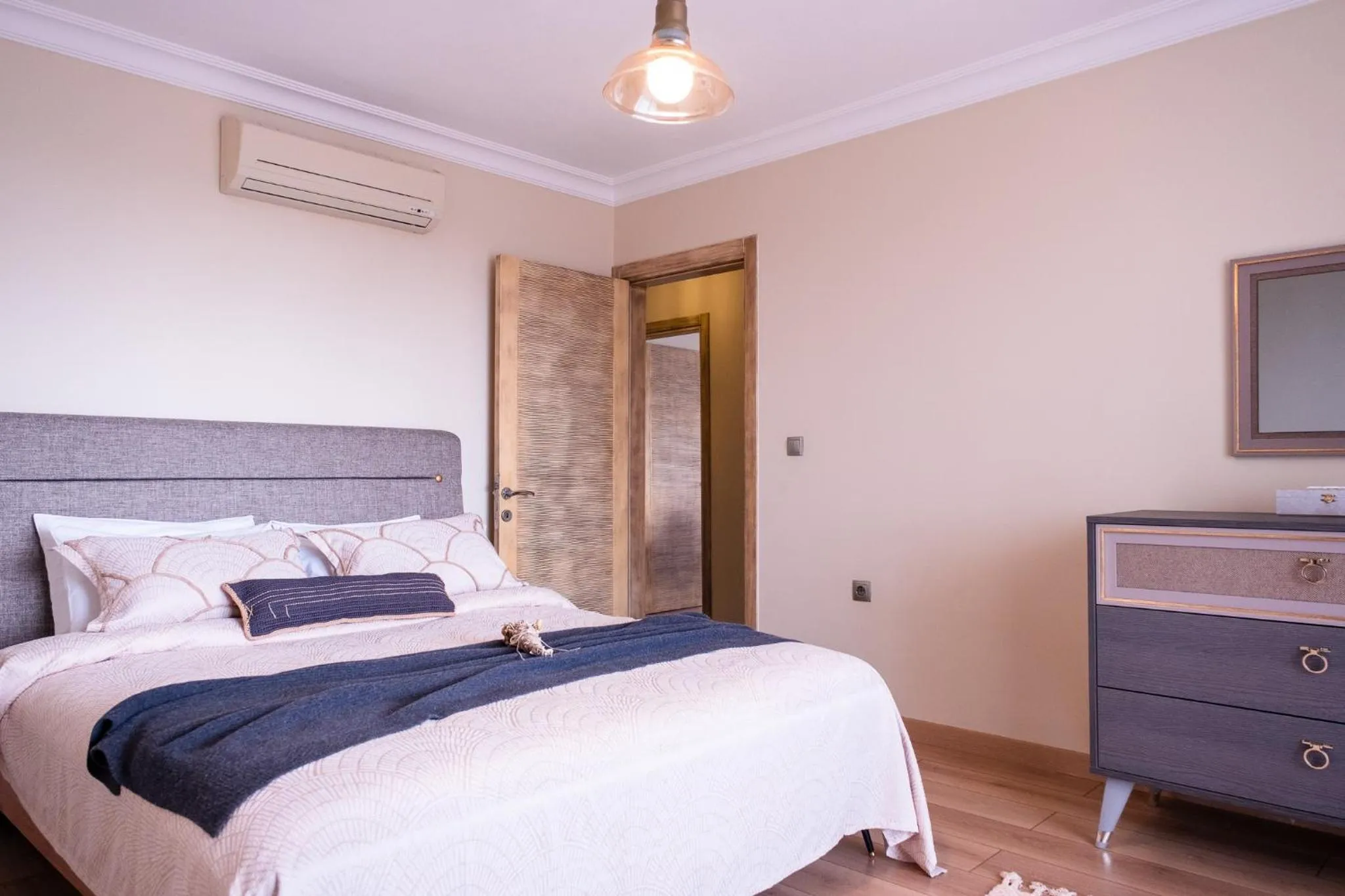 Bedroom, Bed in Gurel Garden House