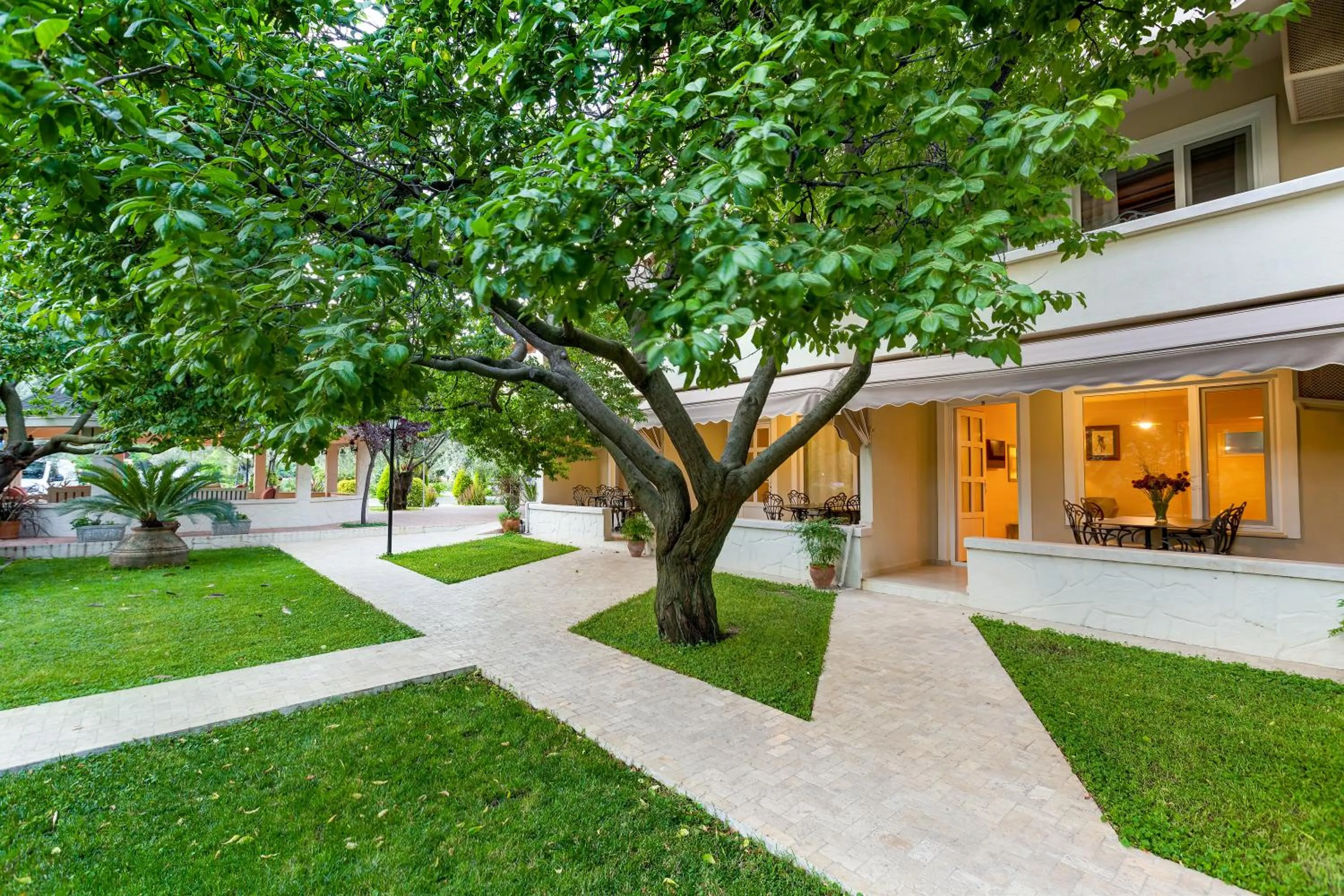 Facade/entrance in Gurel Garden House
