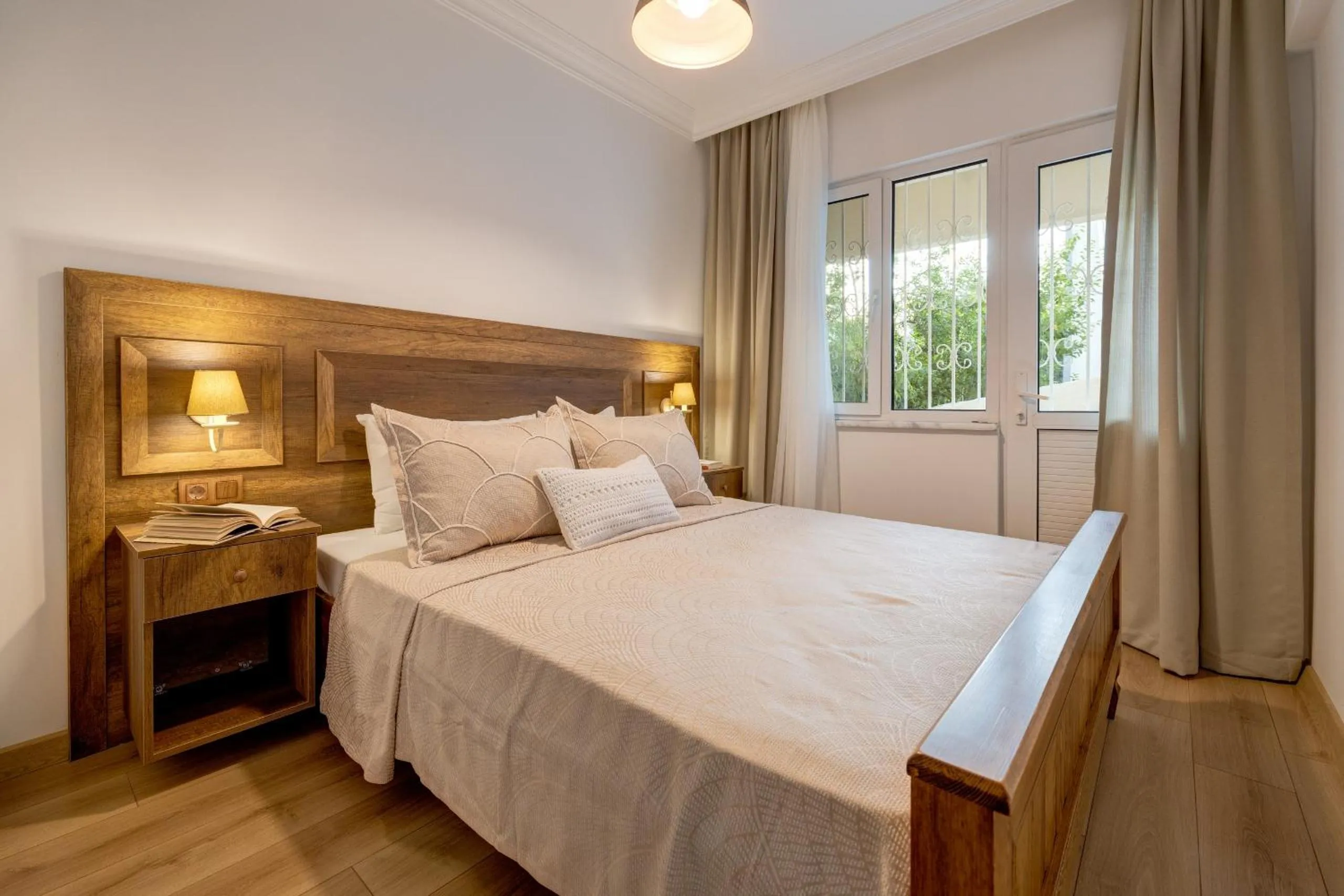 Bedroom, Bed in Gurel Garden House