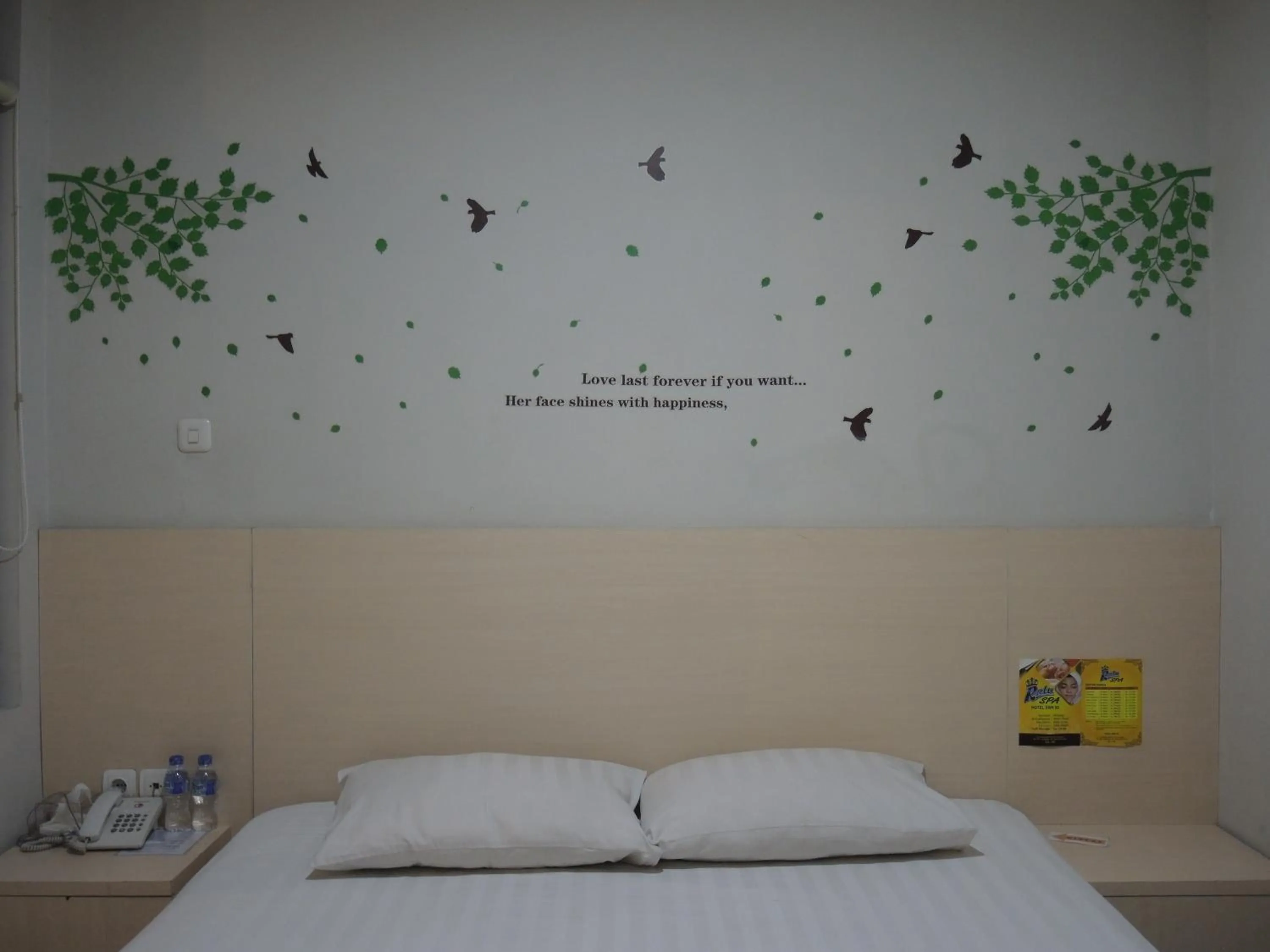 Decorative detail, Bed in SWK 95 Hotel