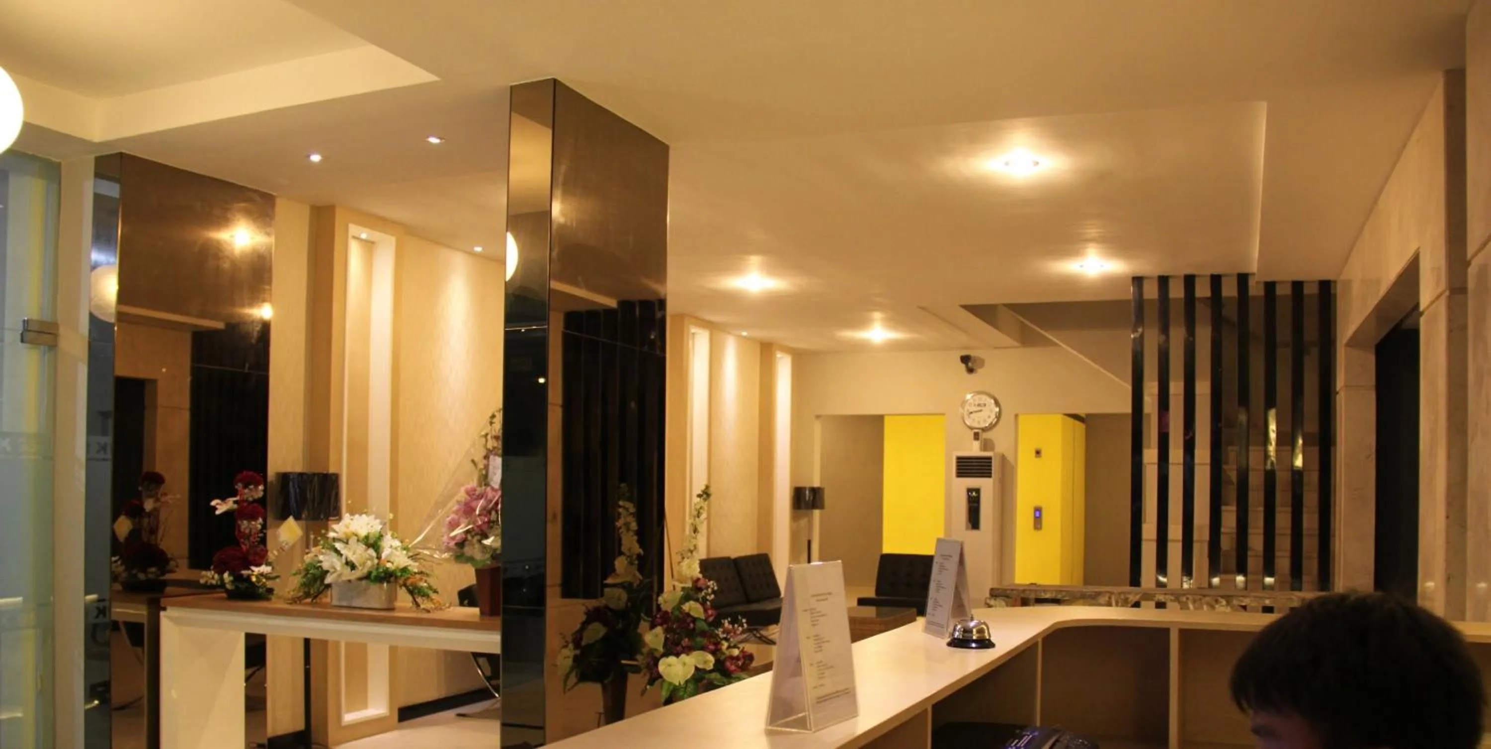 Lobby or reception in SWK 95 Hotel