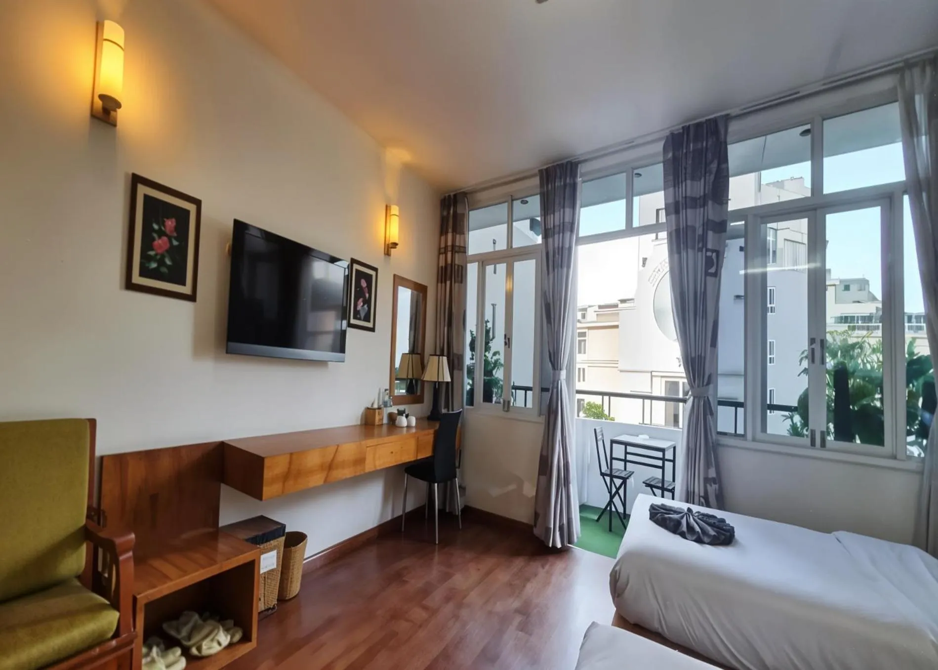 Bed in Hanoi Win Hotel & Travel