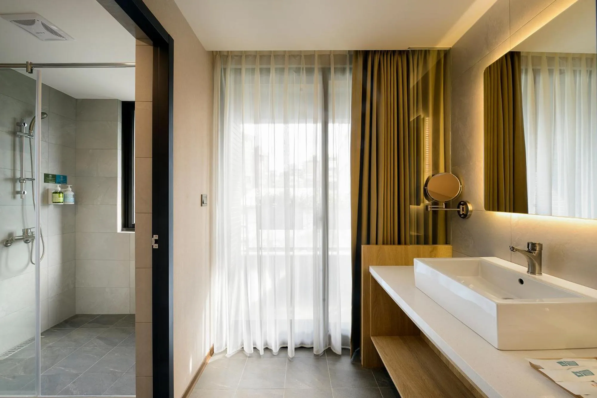 Bathroom in Joyfultel