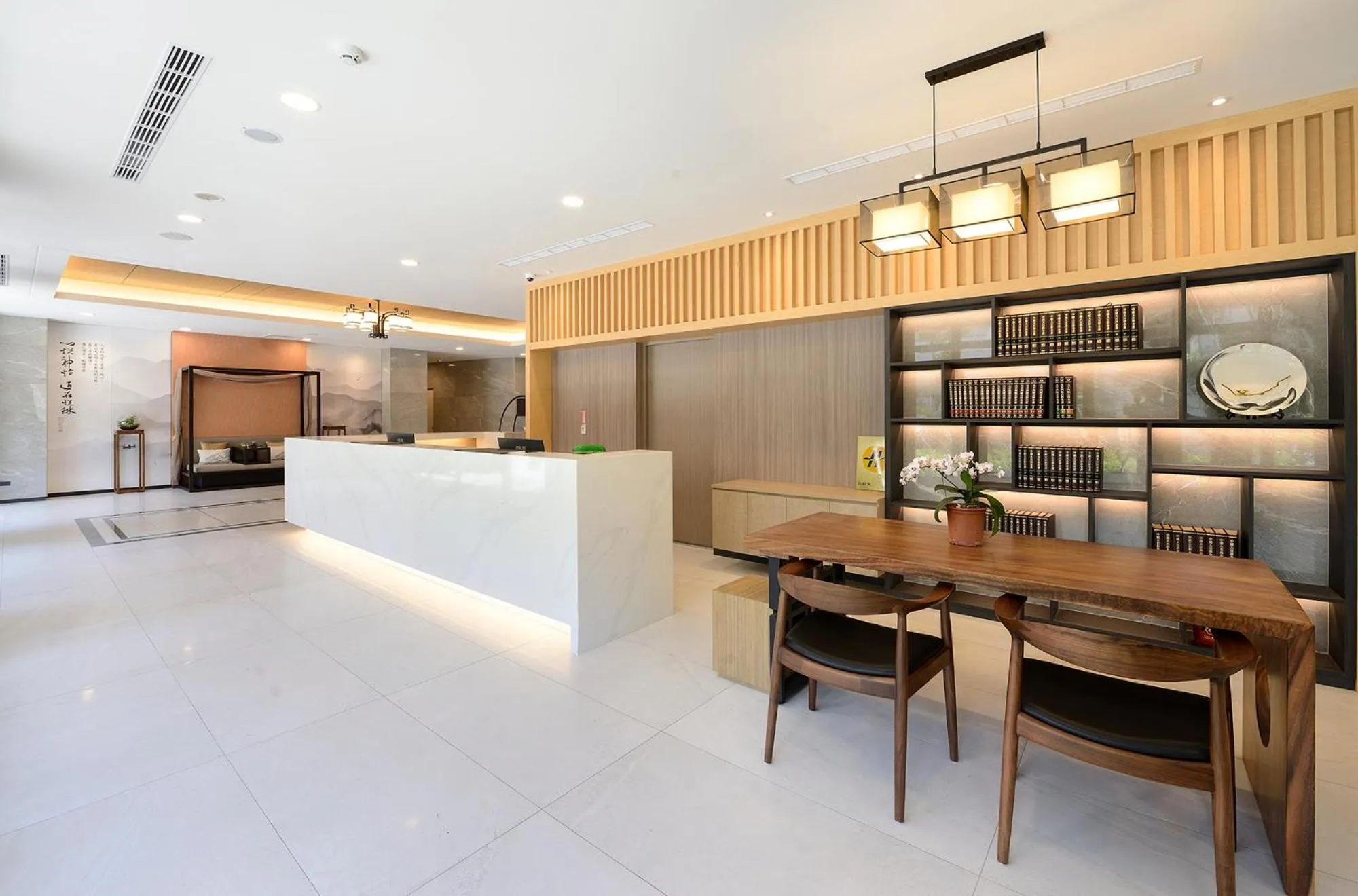 Property building in Joyfultel