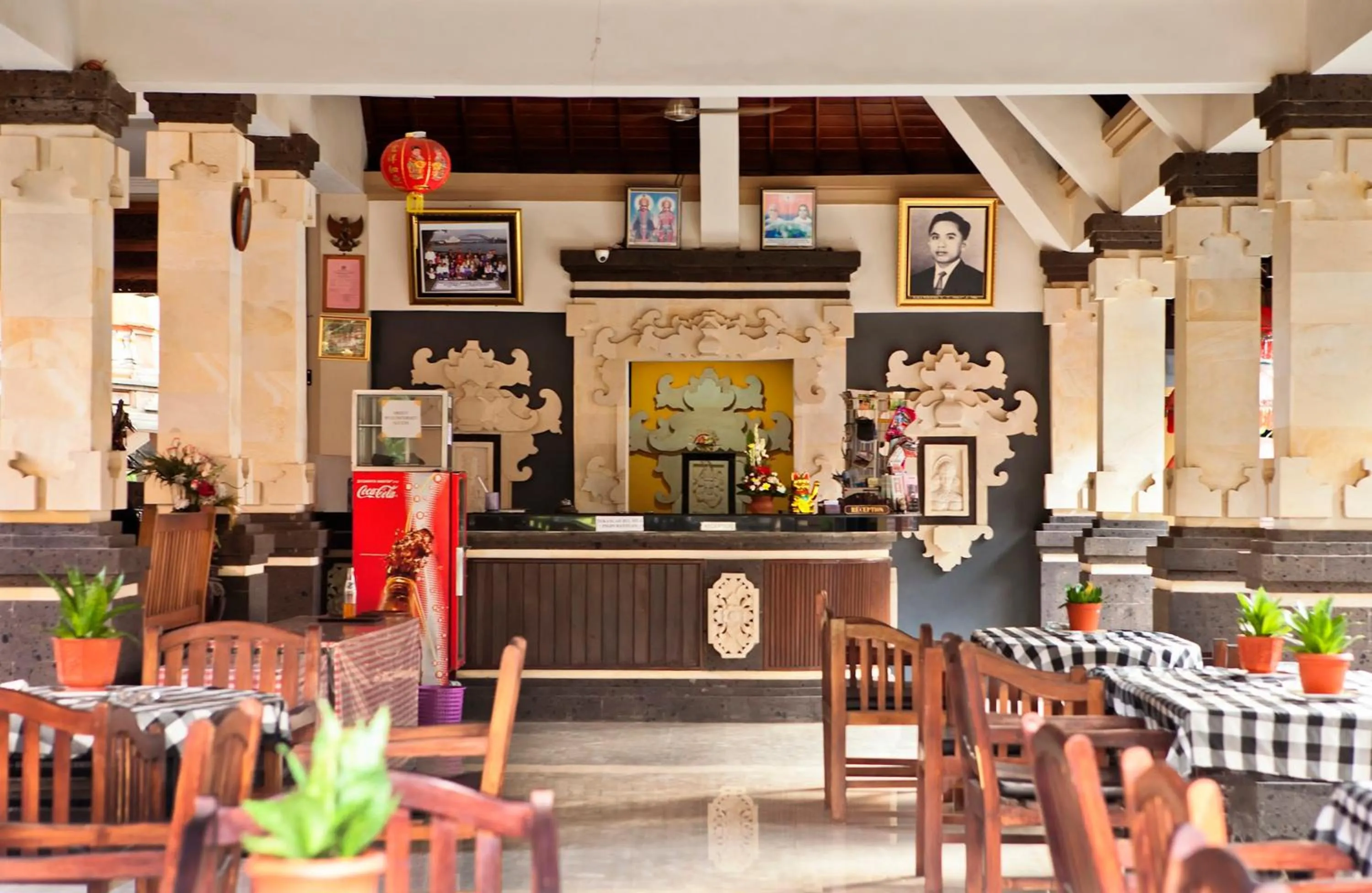 Restaurant/places to eat in Troppo Zone Puri Rama Resort Kuta