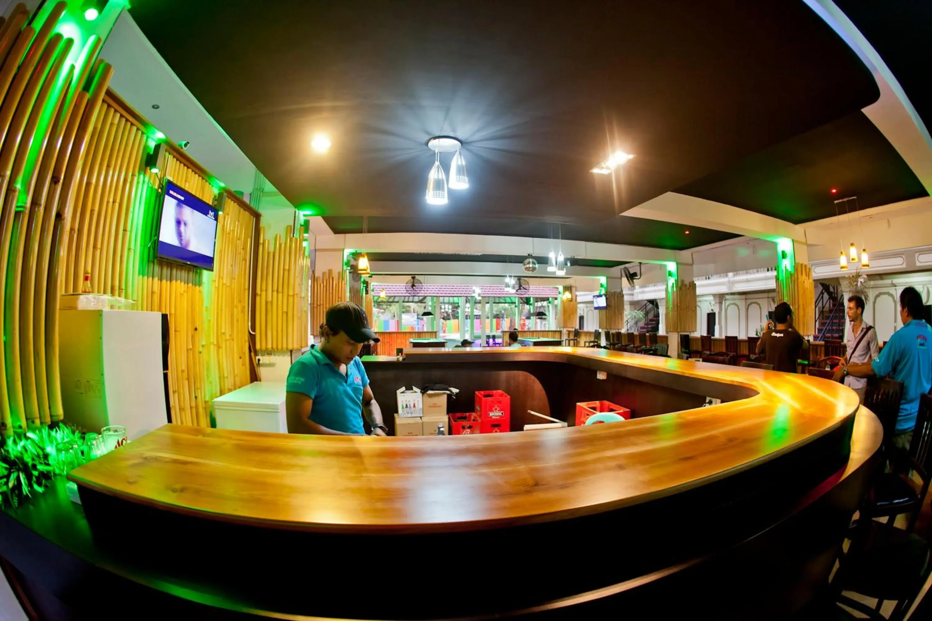 Lounge or bar in Troppo Zone Puri Rama Resort Kuta