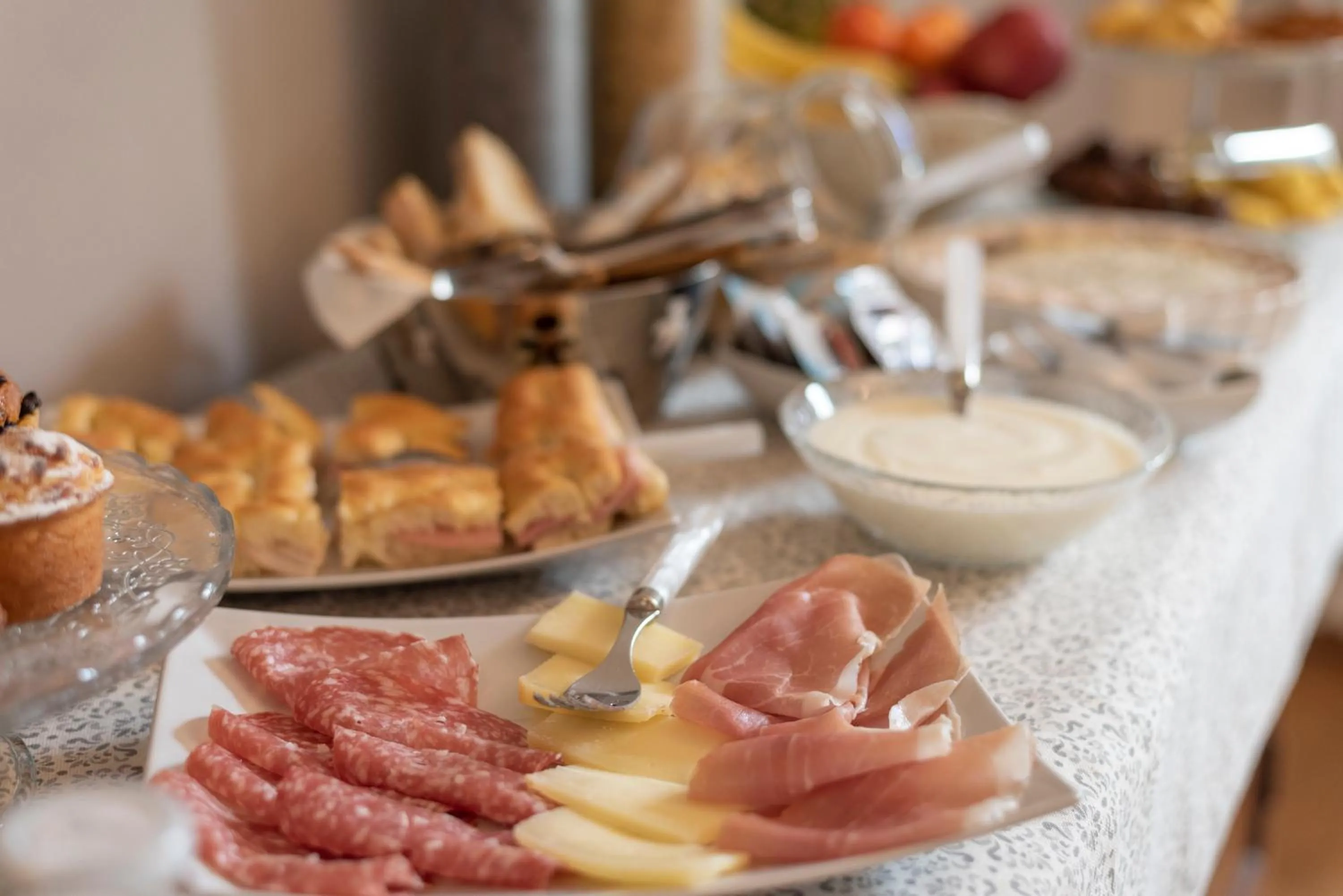 Breakfast in IN LUCUS Guest House