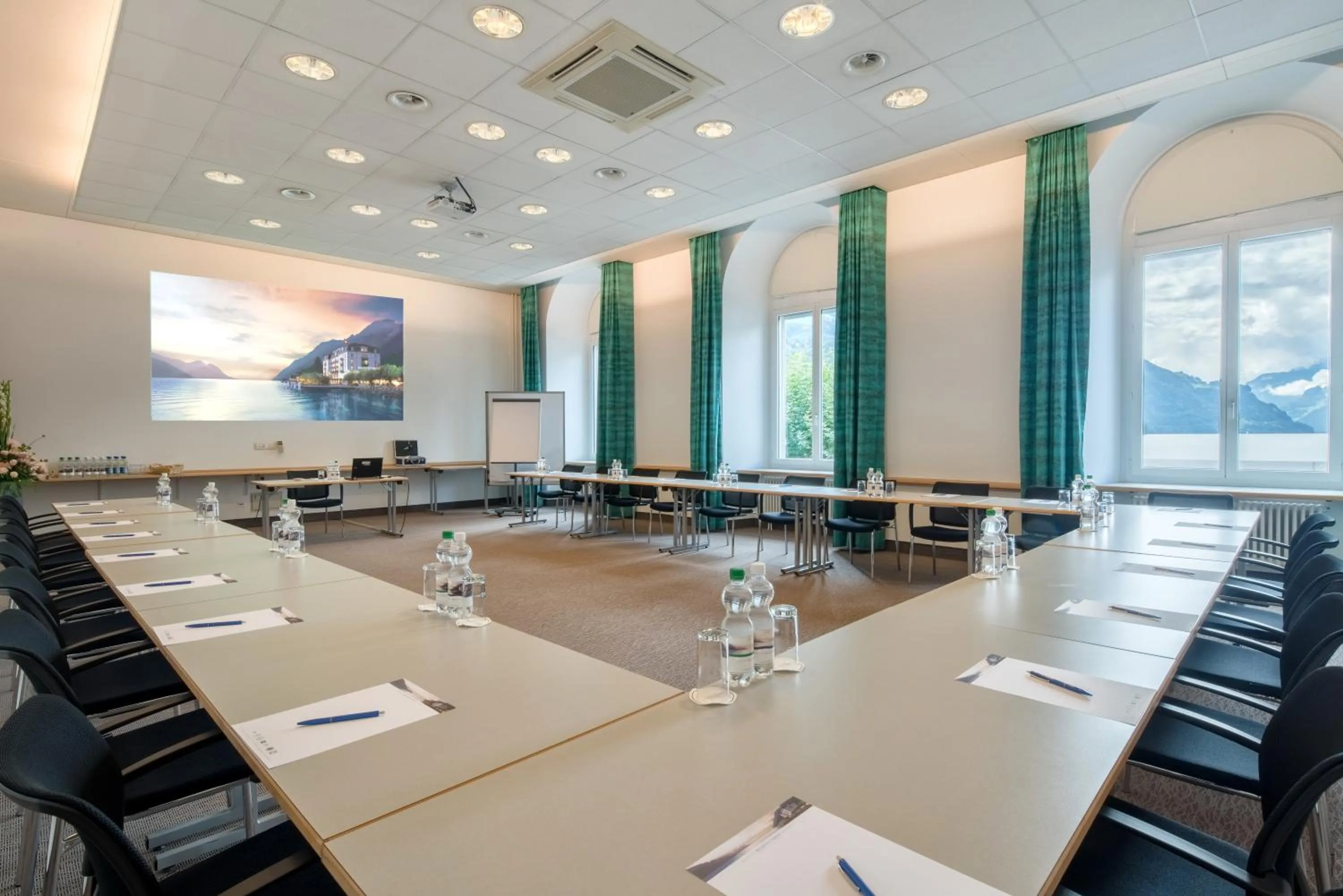 Meeting/conference room in Seehotel Waldstätterhof Swiss Quality