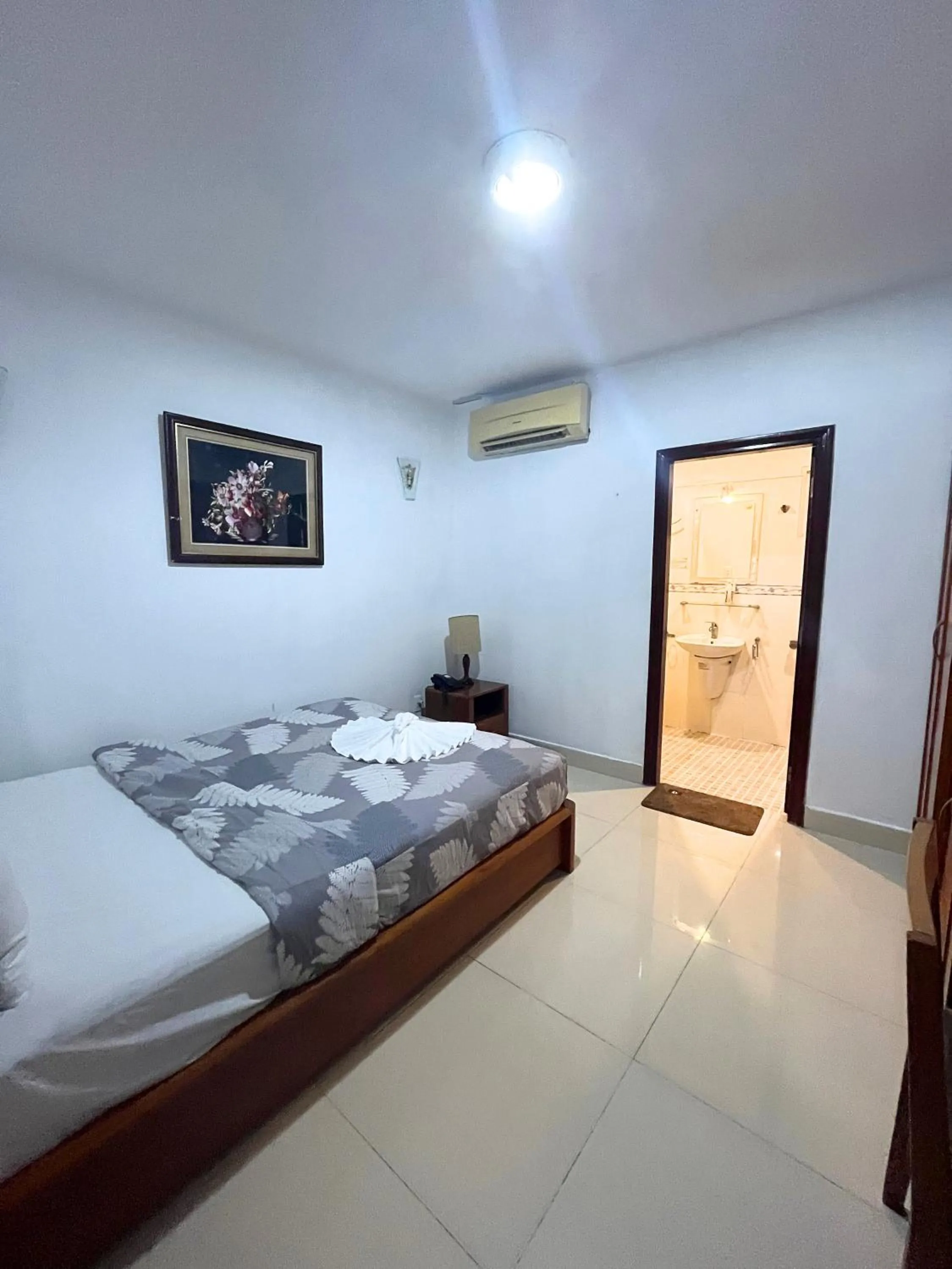 Bed in The Alley Saigon Hotel