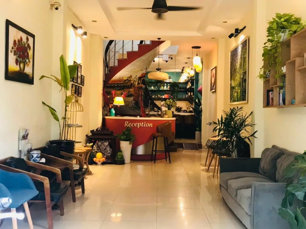 The Alley Saigon Hotel