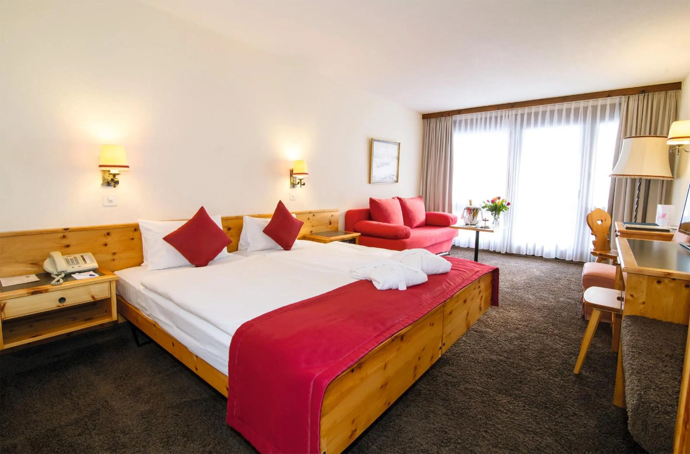 Budget Room West with Balcony in Central Sporthotel Davos