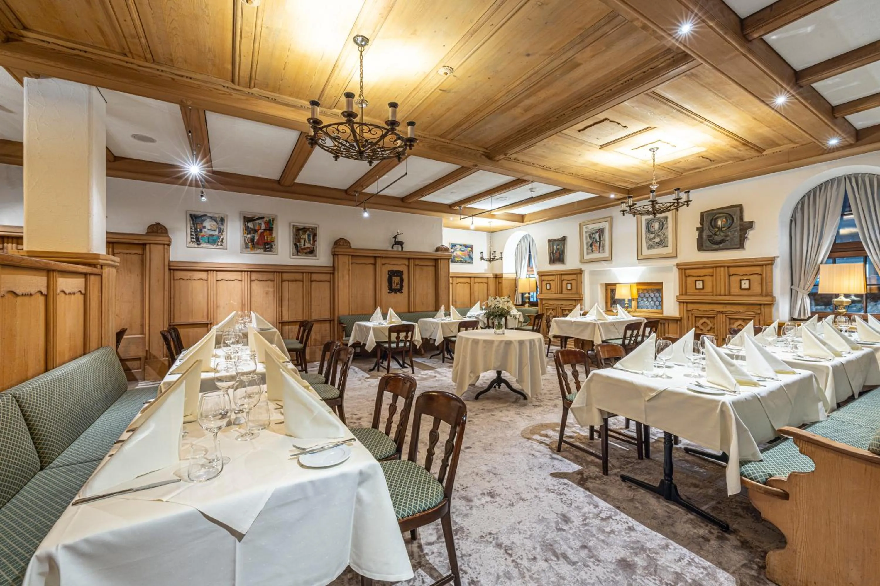 Restaurant/places to eat in Central Sporthotel Davos