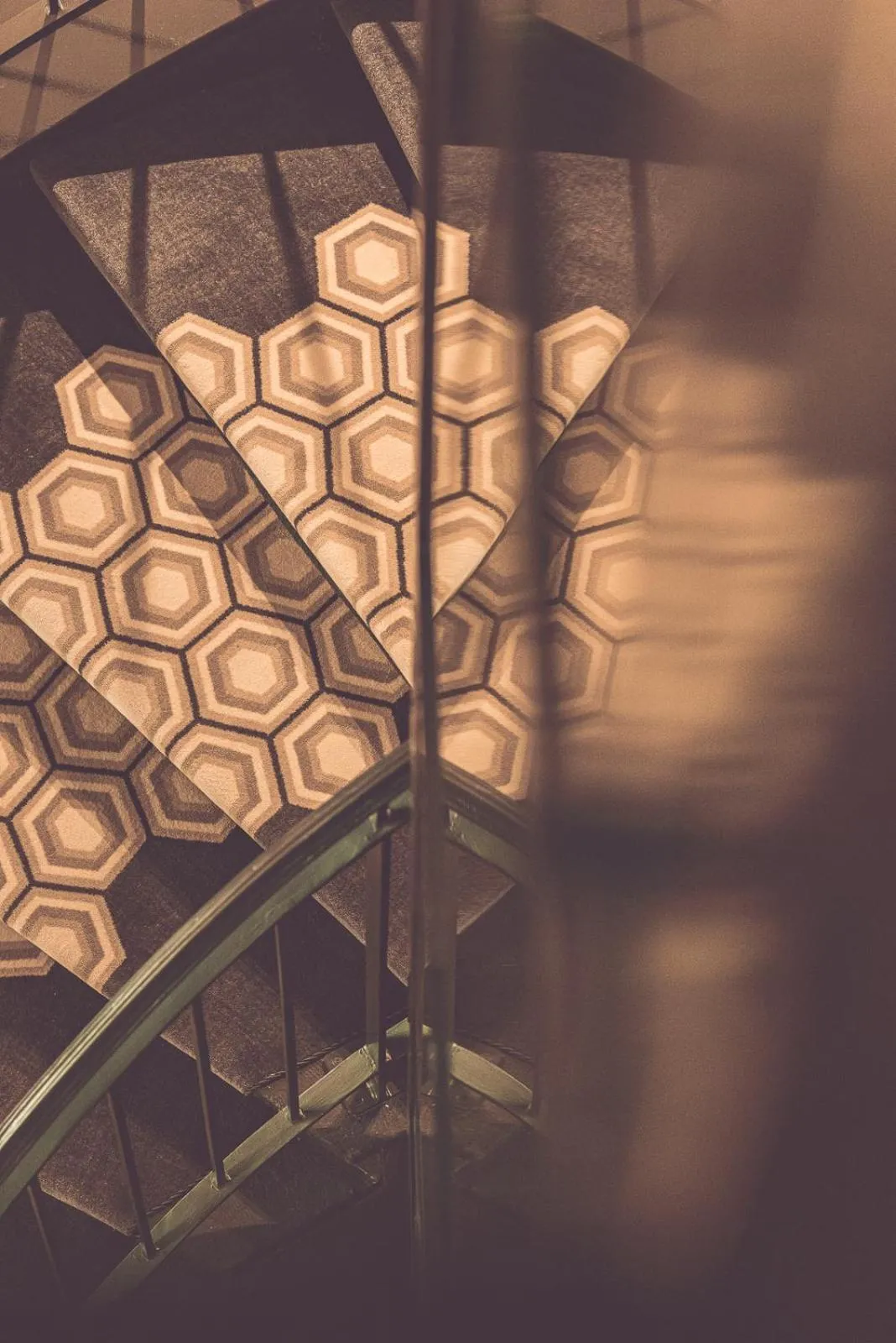 Property building, Bed in Hotel Bernina Geneva