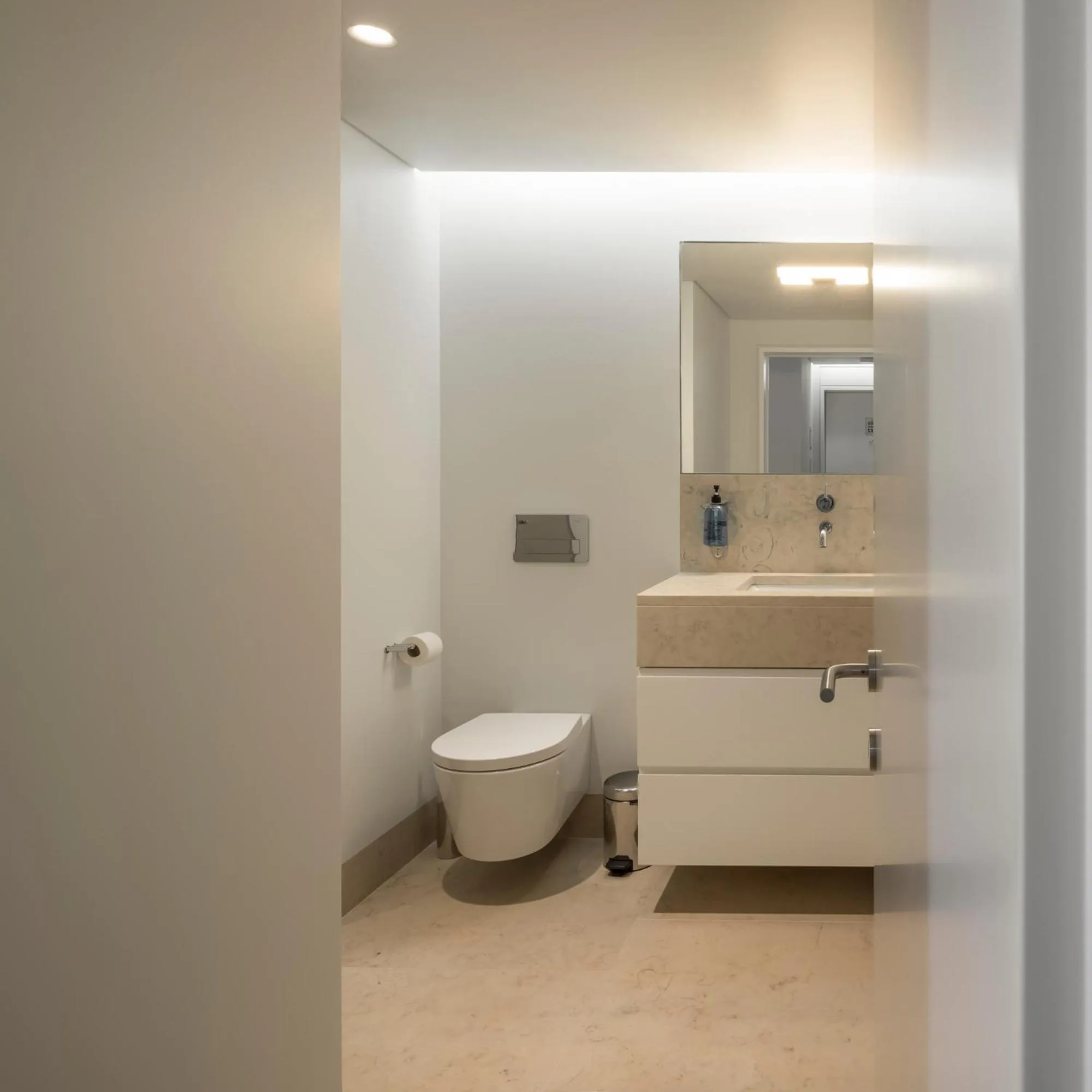Bathroom in Lisbon Serviced Apartments - Mouraria