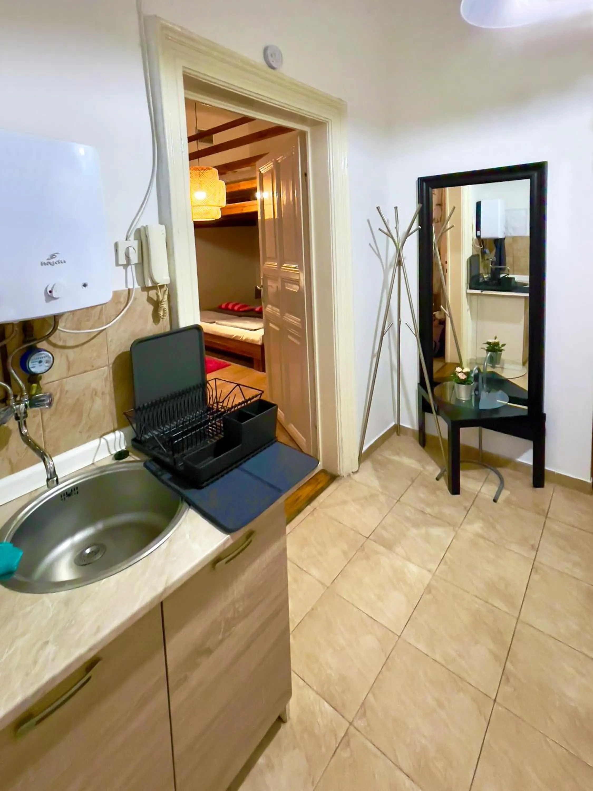 kitchen in La Stella di Budapest