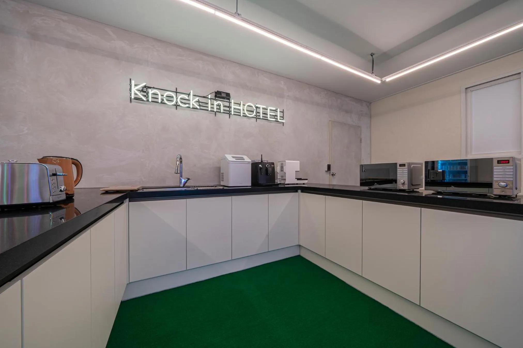 Knockin Hotel Daejeon by Aank