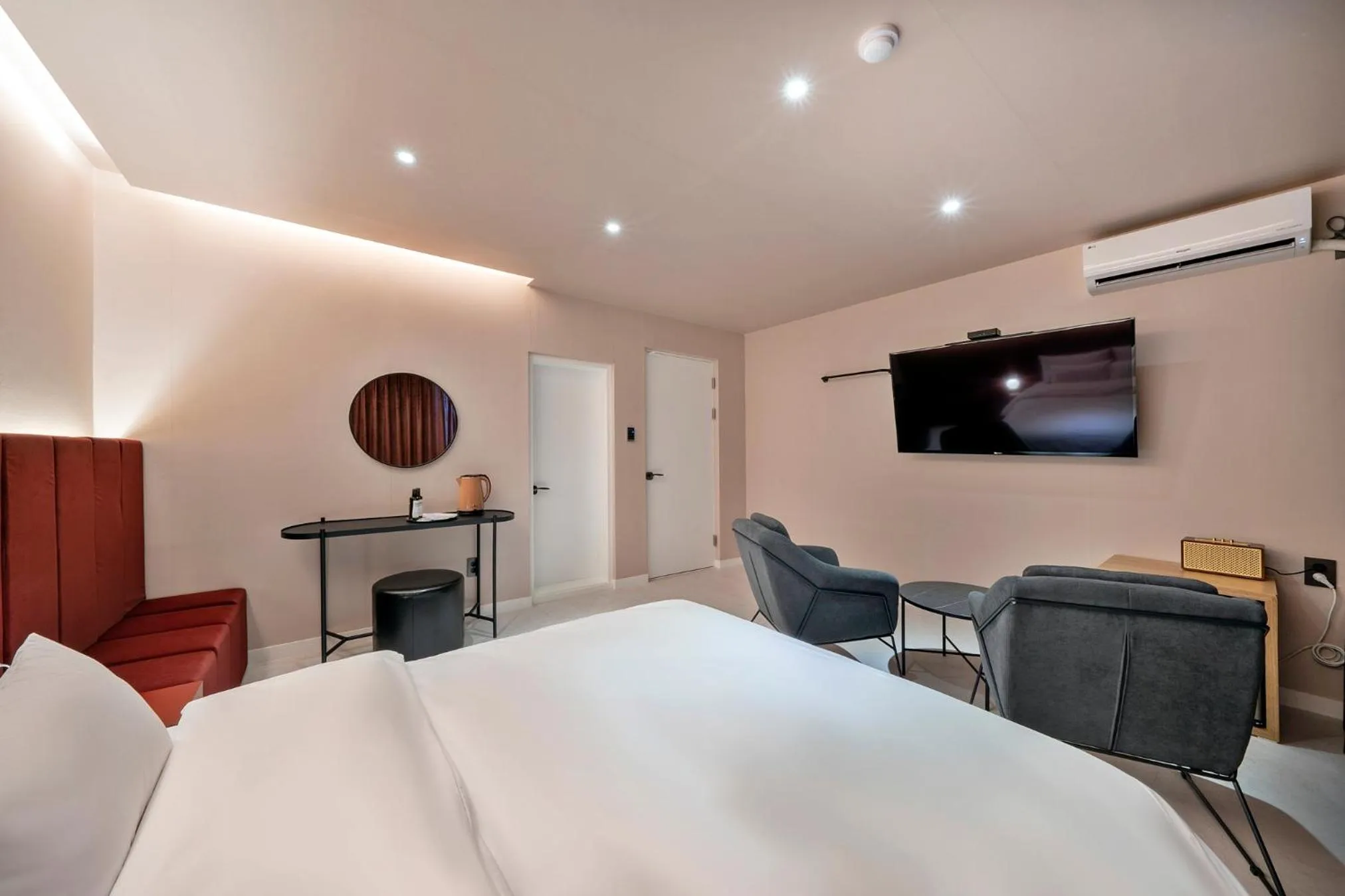 Bed in Knockin Hotel Daejeon by Aank