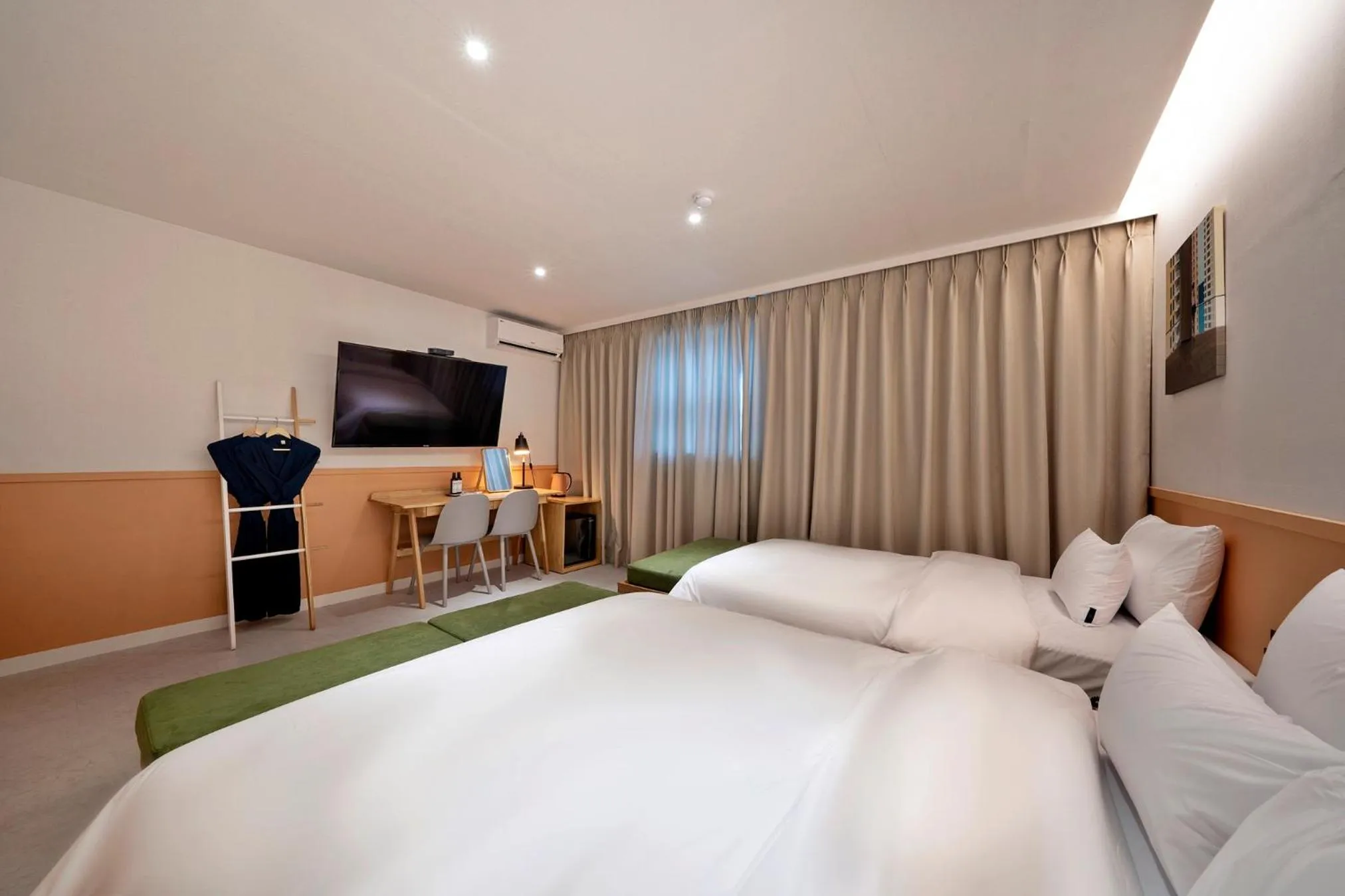 Bed in Knockin Hotel Daejeon by Aank
