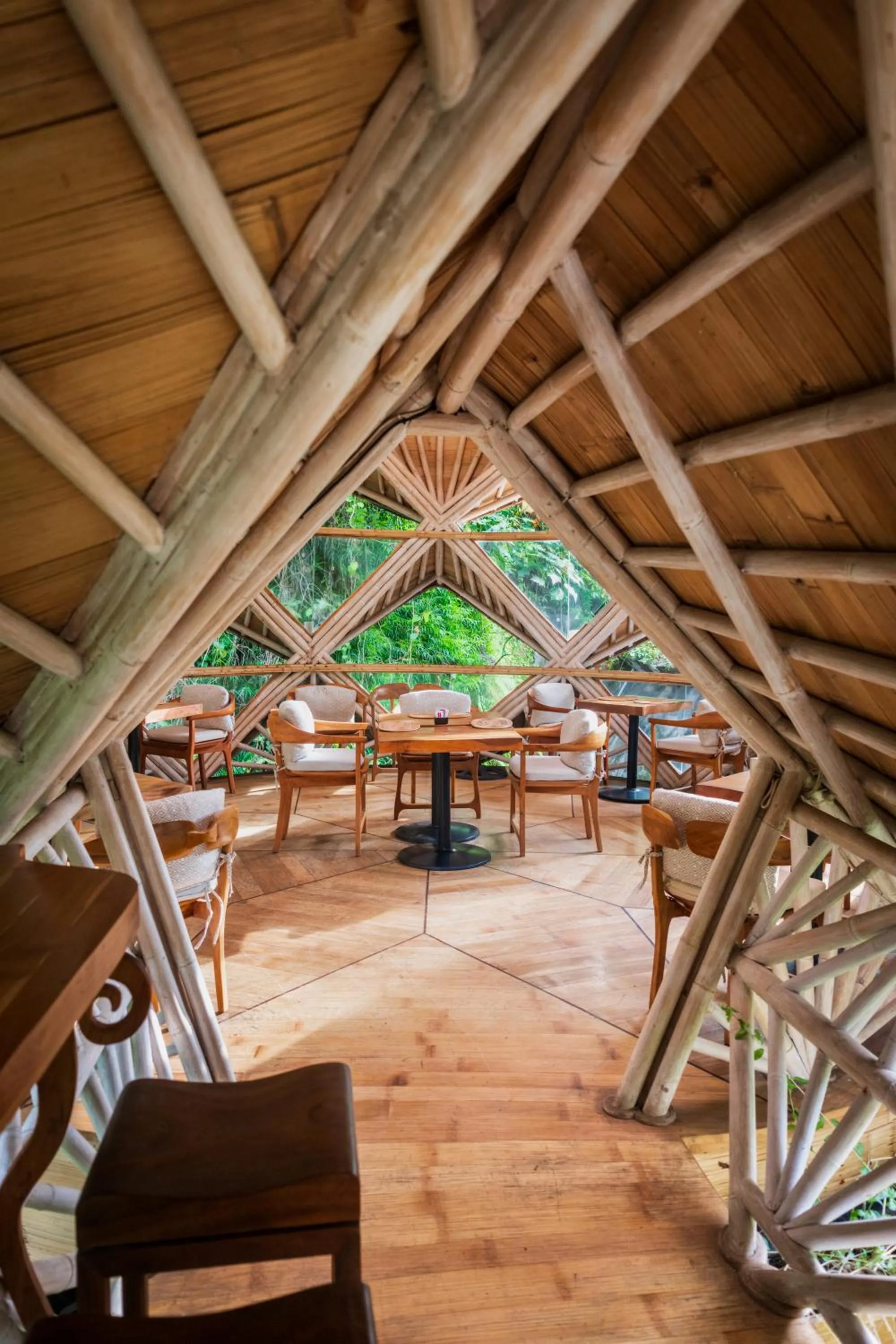 Restaurant/places to eat in Ulaman Eco Luxury Resort