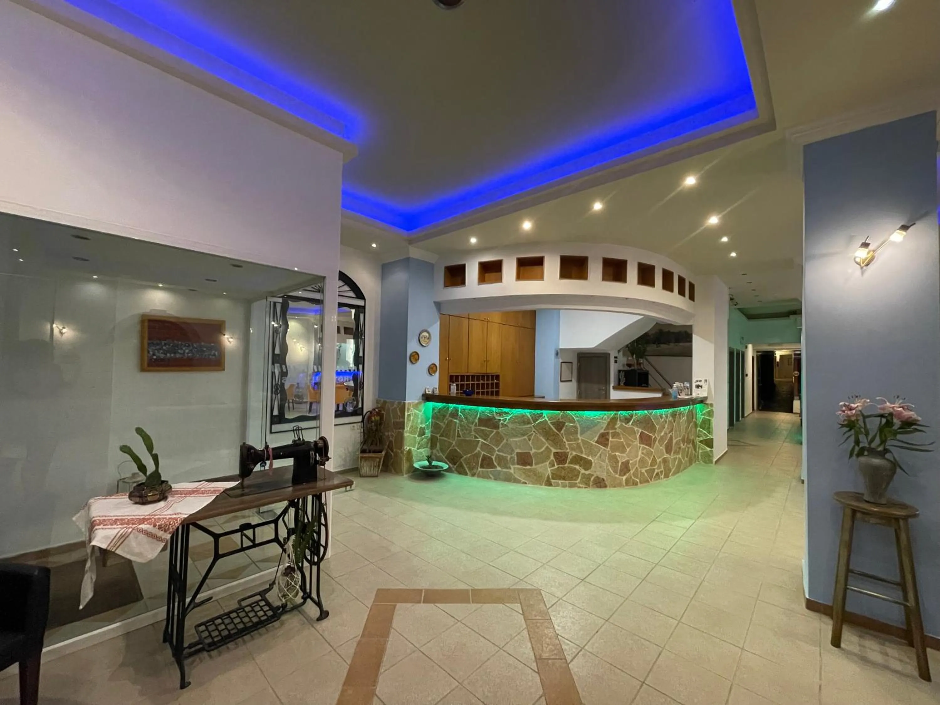 Property building in Flisvos