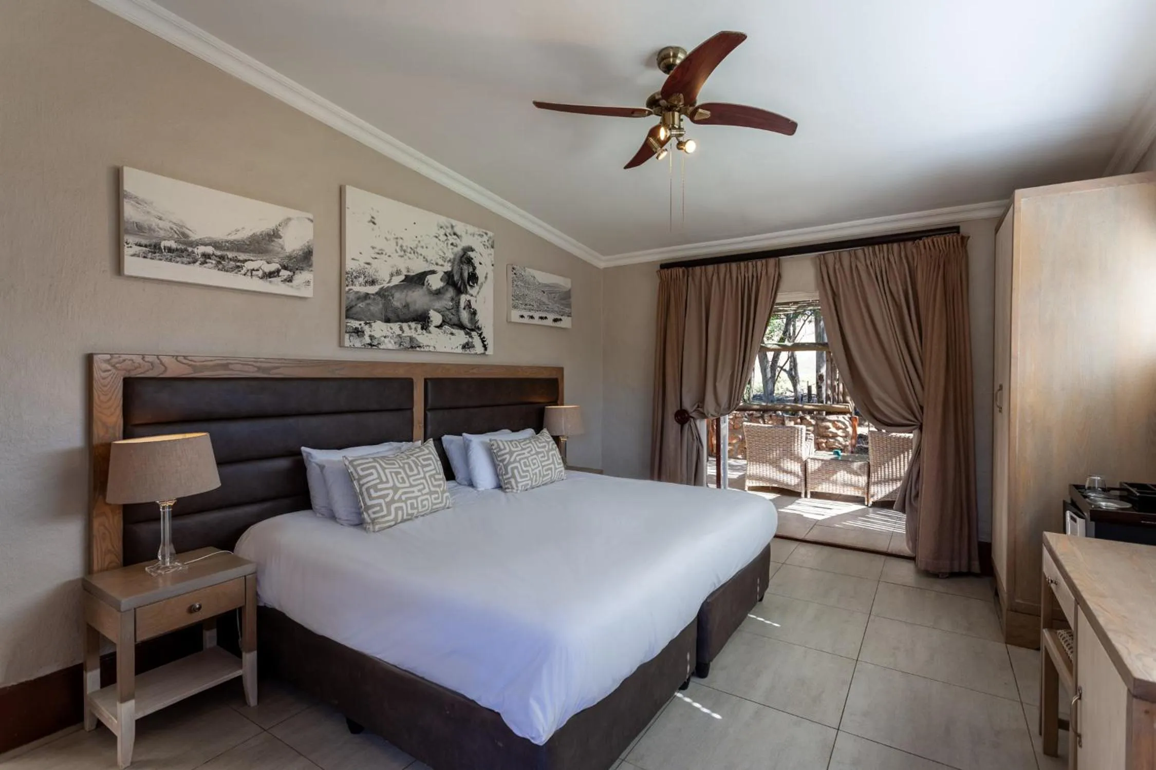 Bed in Aquila Private Game Reserve & Spa
