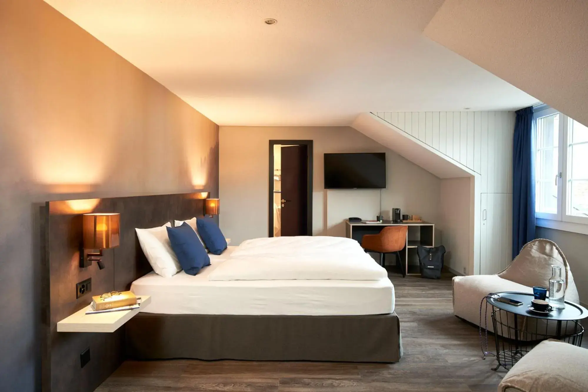 Double Room in The HEY HOTEL Double Room in The HEY HOTEL