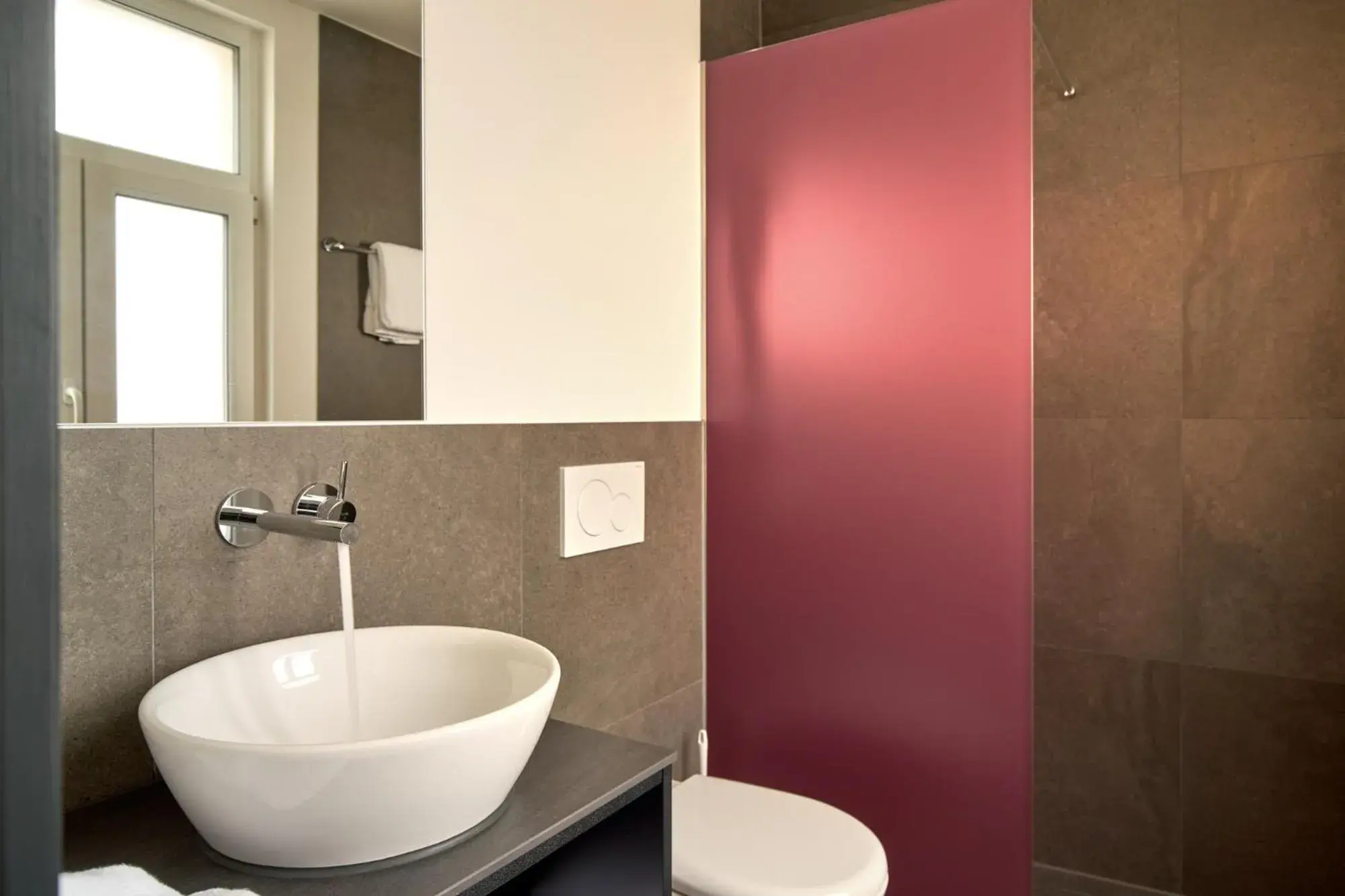 Single Room in The HEY HOTEL Single Room in The HEY HOTEL