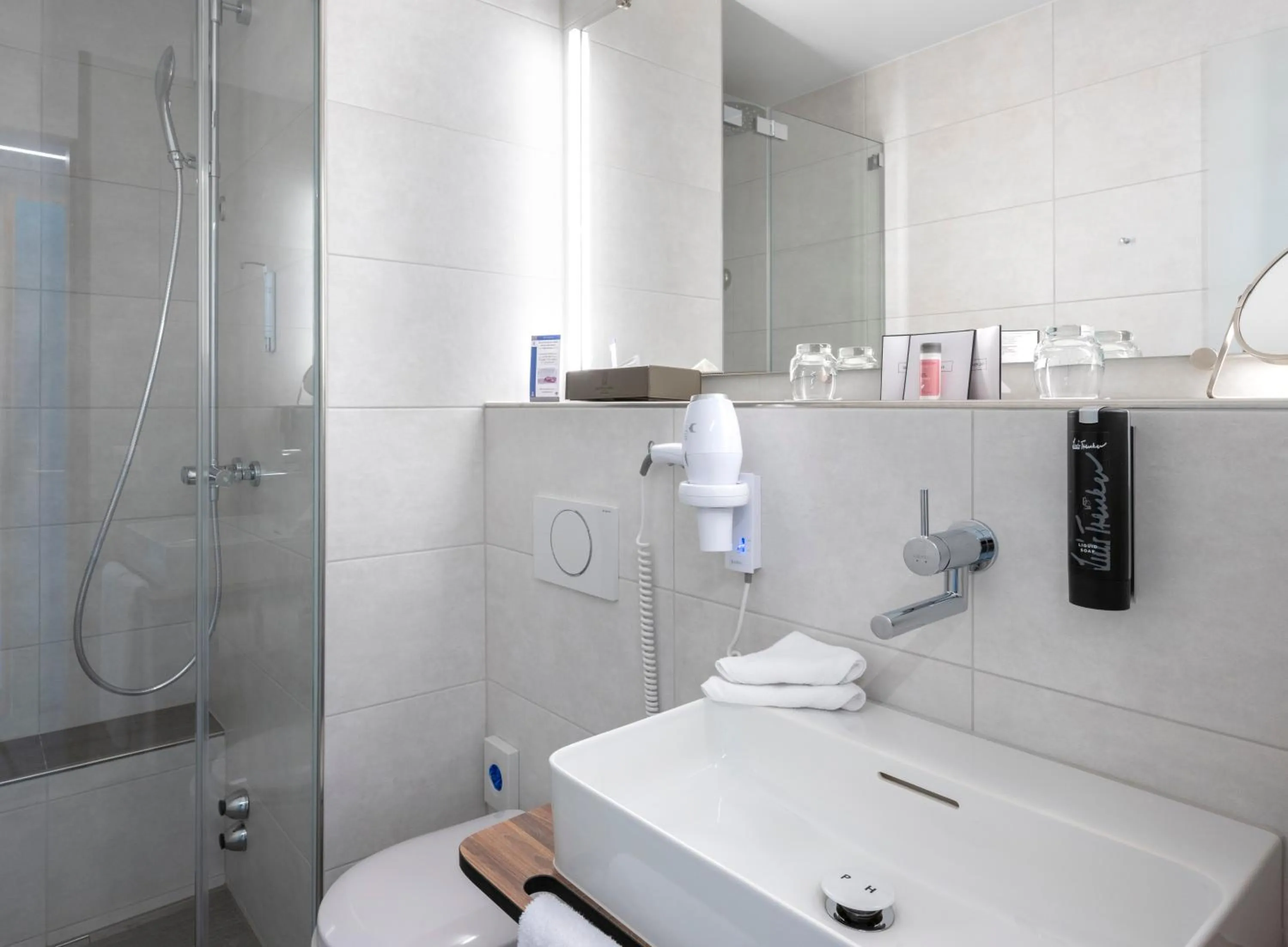 Toilet in Hotel Metropole Interlaken