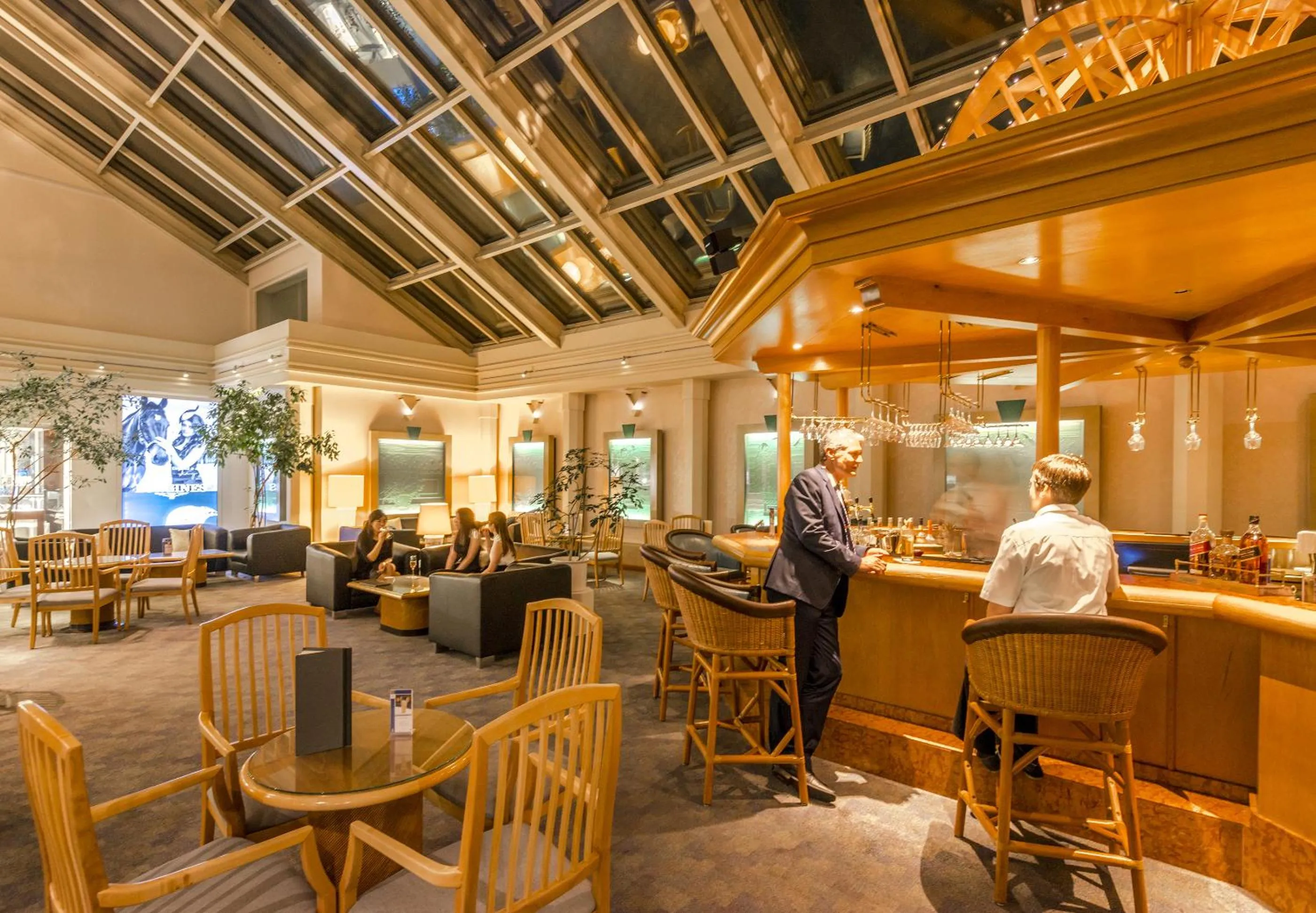 Lounge or bar in Hotel Metropole Interlaken