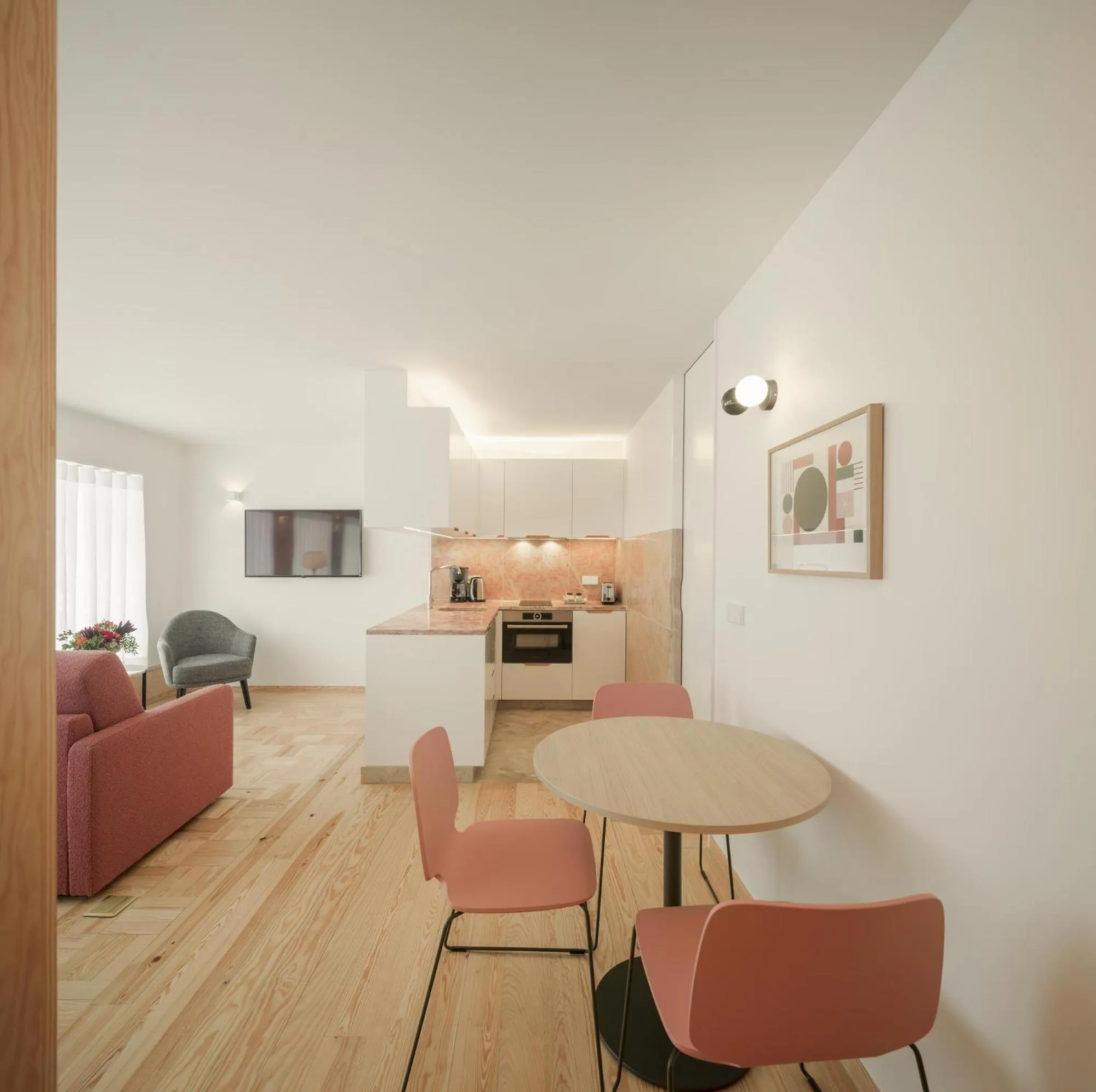 Dining area in Lisbon Serviced Apartments - Principe Real