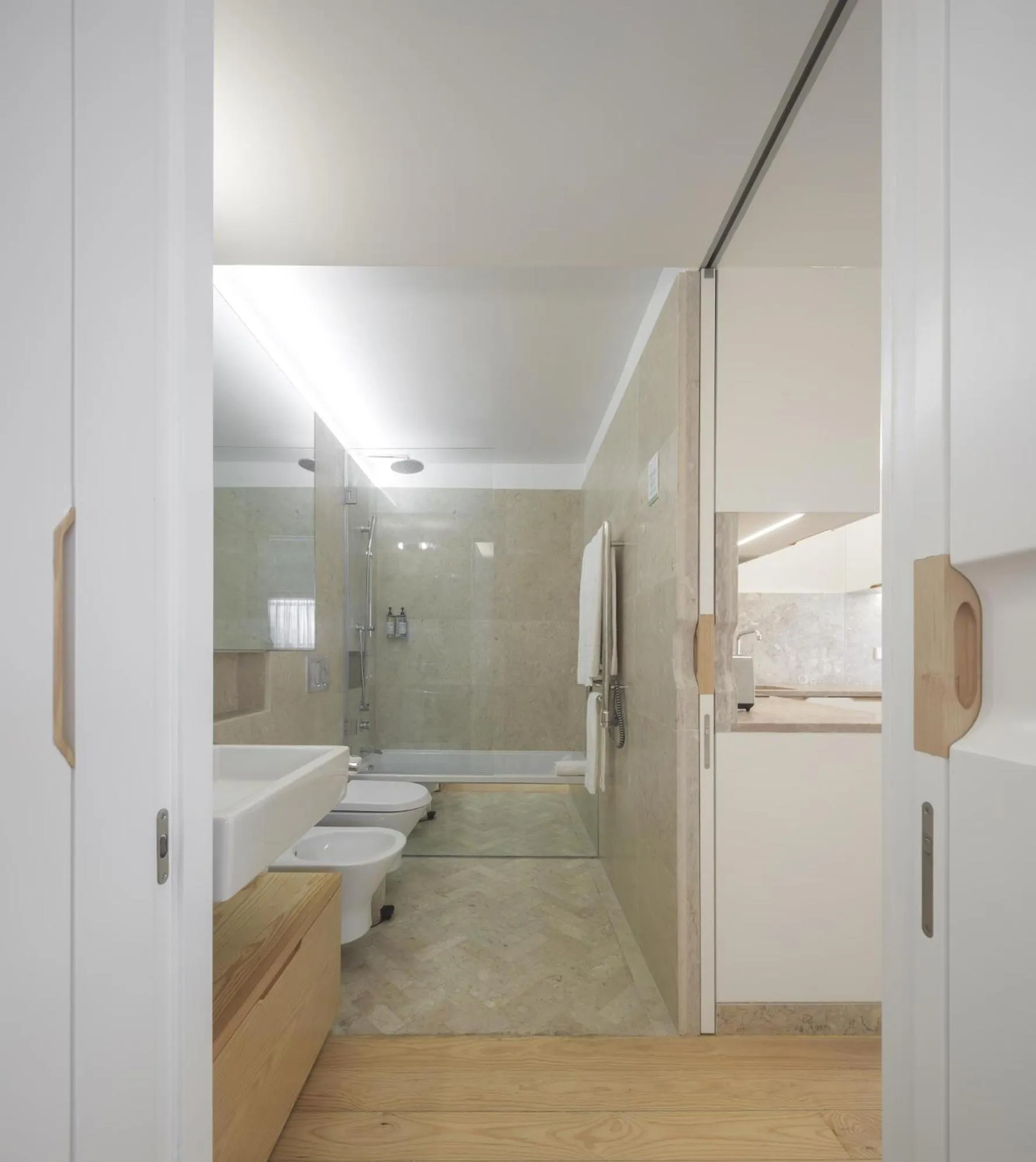 Bathroom in Lisbon Serviced Apartments - Principe Real