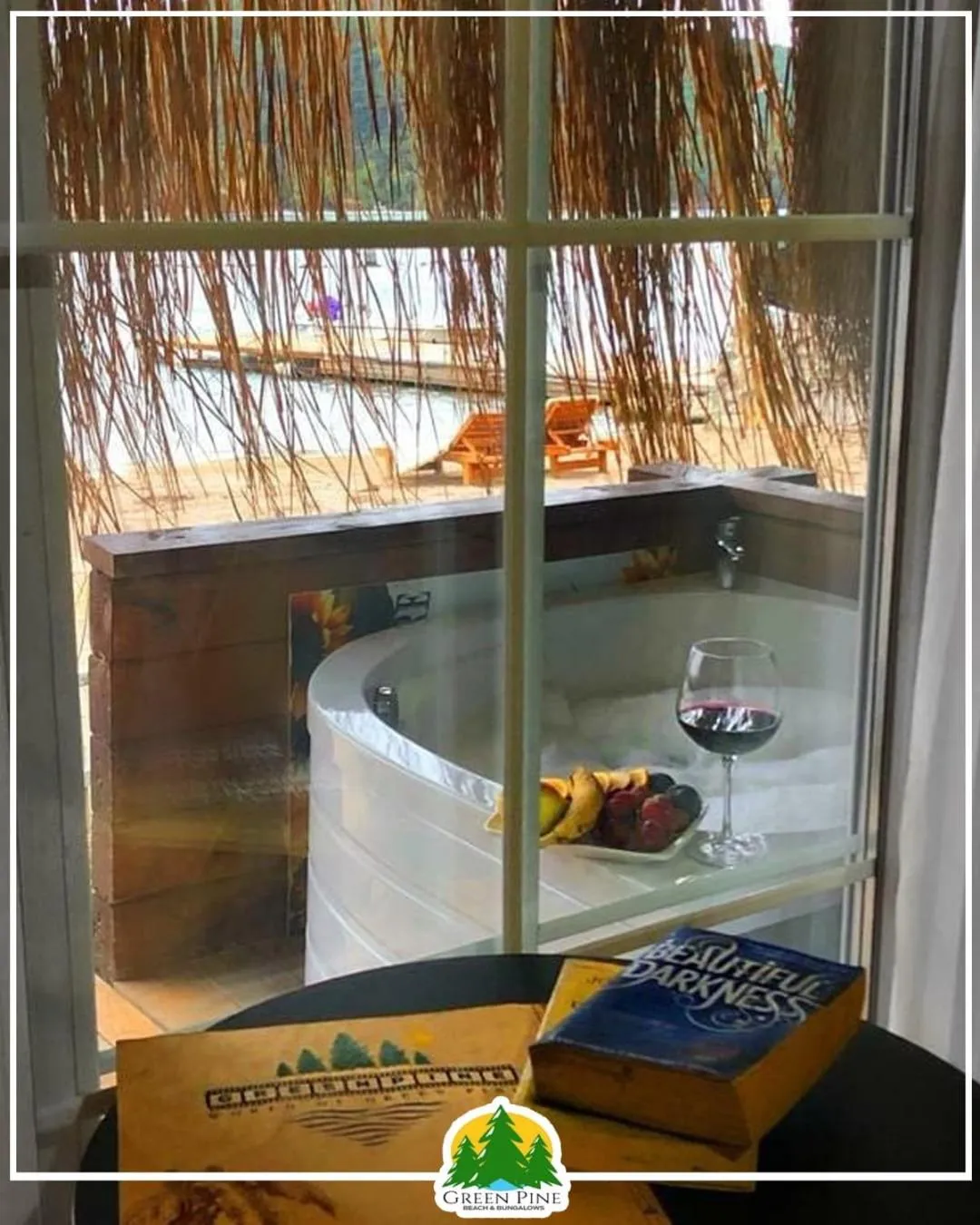 Hot Tub in Green Pine Bungalows & Beach Luxury Concept