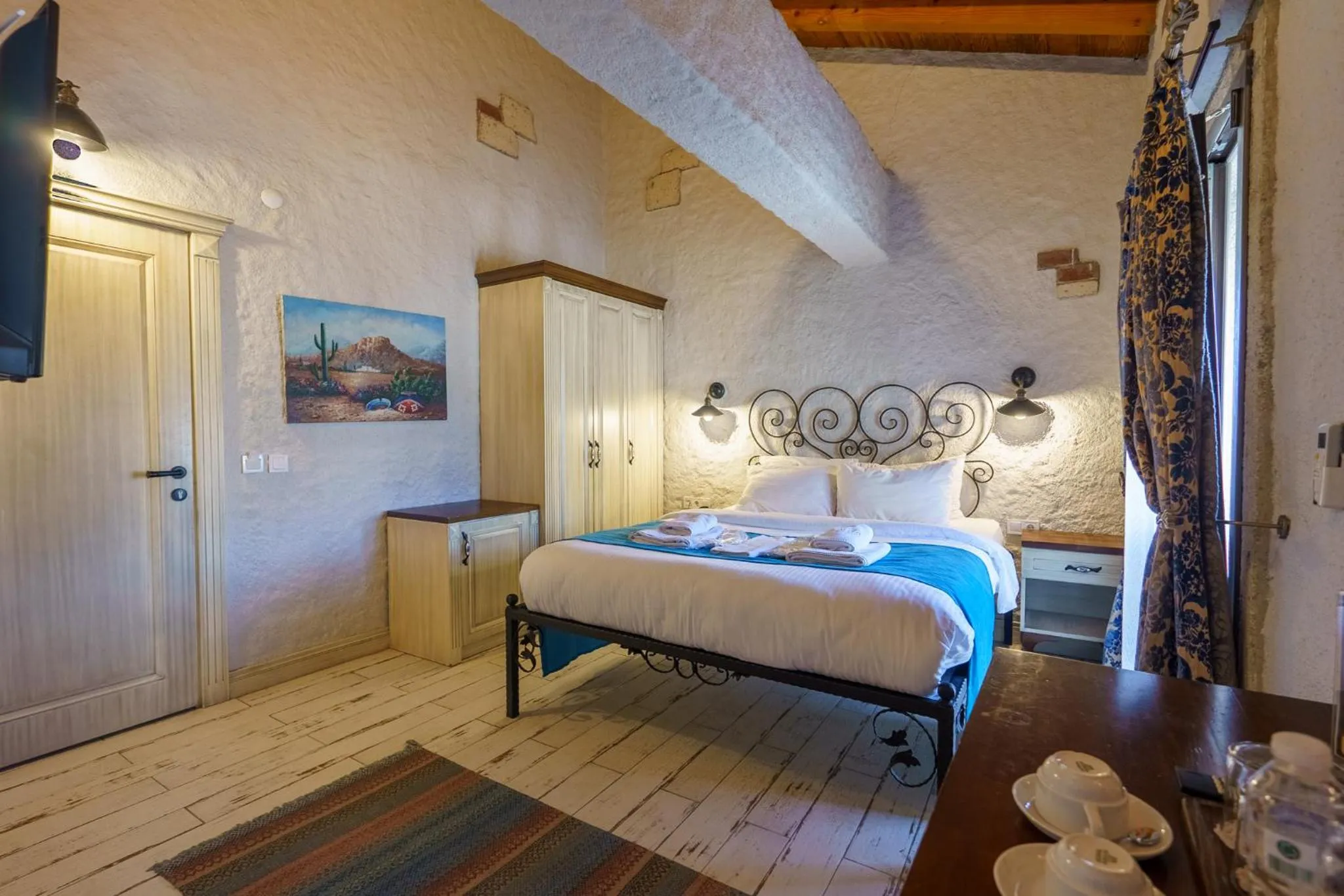 Bed in Alaçatı Aura Plus