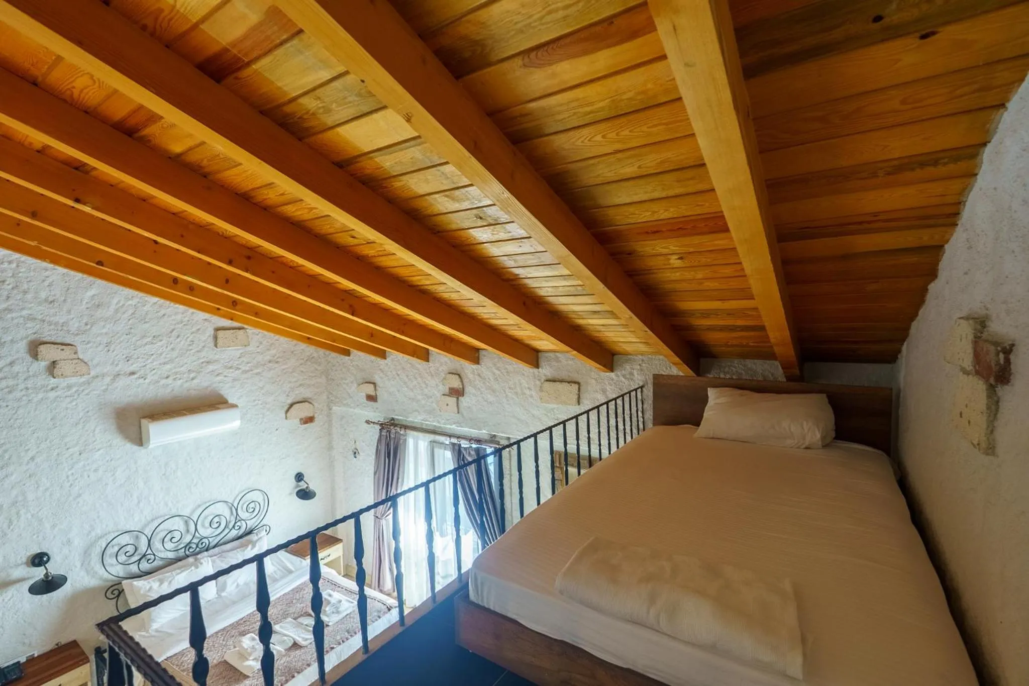 Bed in Alaçatı Aura Plus