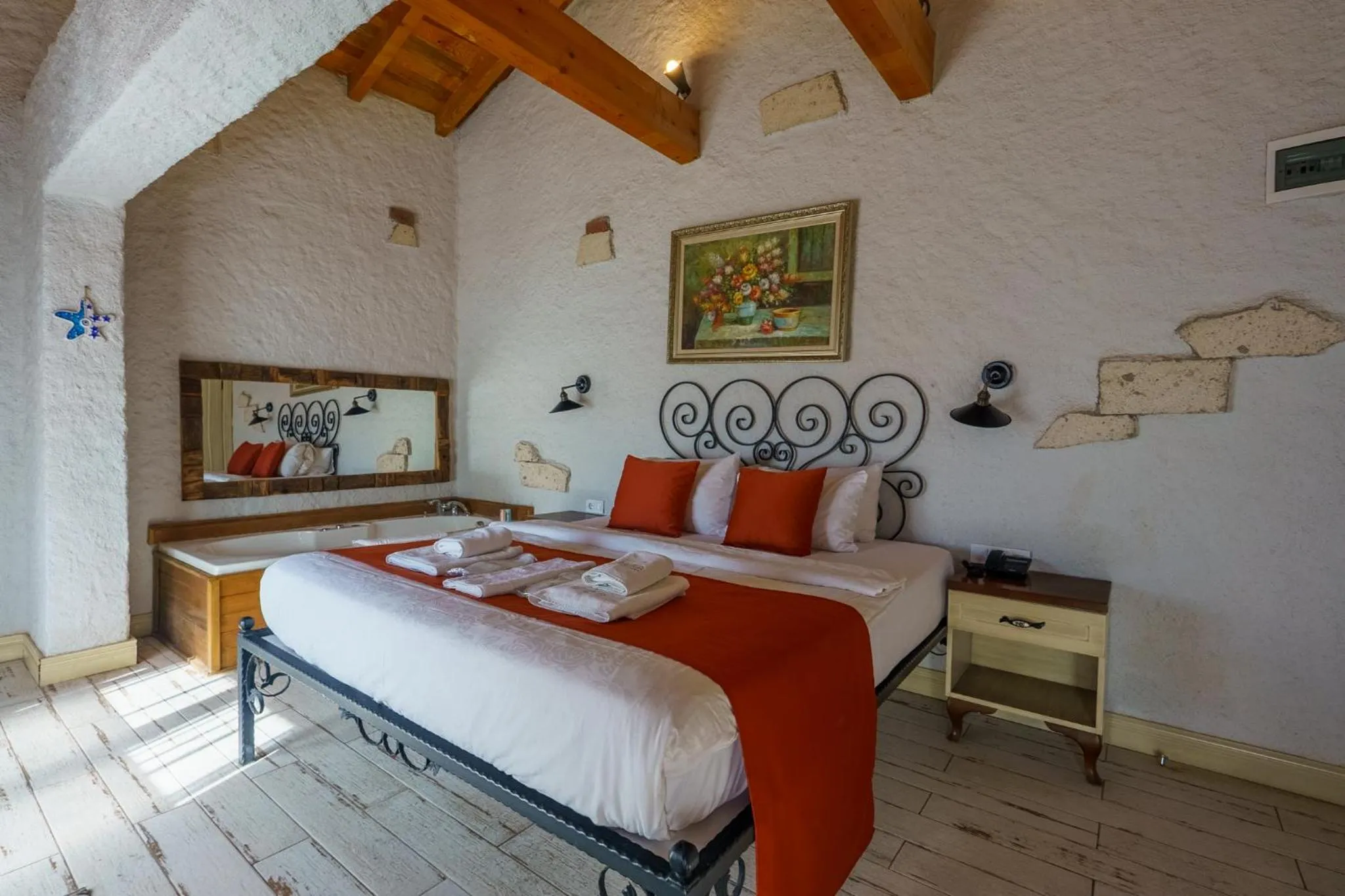 Bed in Alaçatı Aura Plus