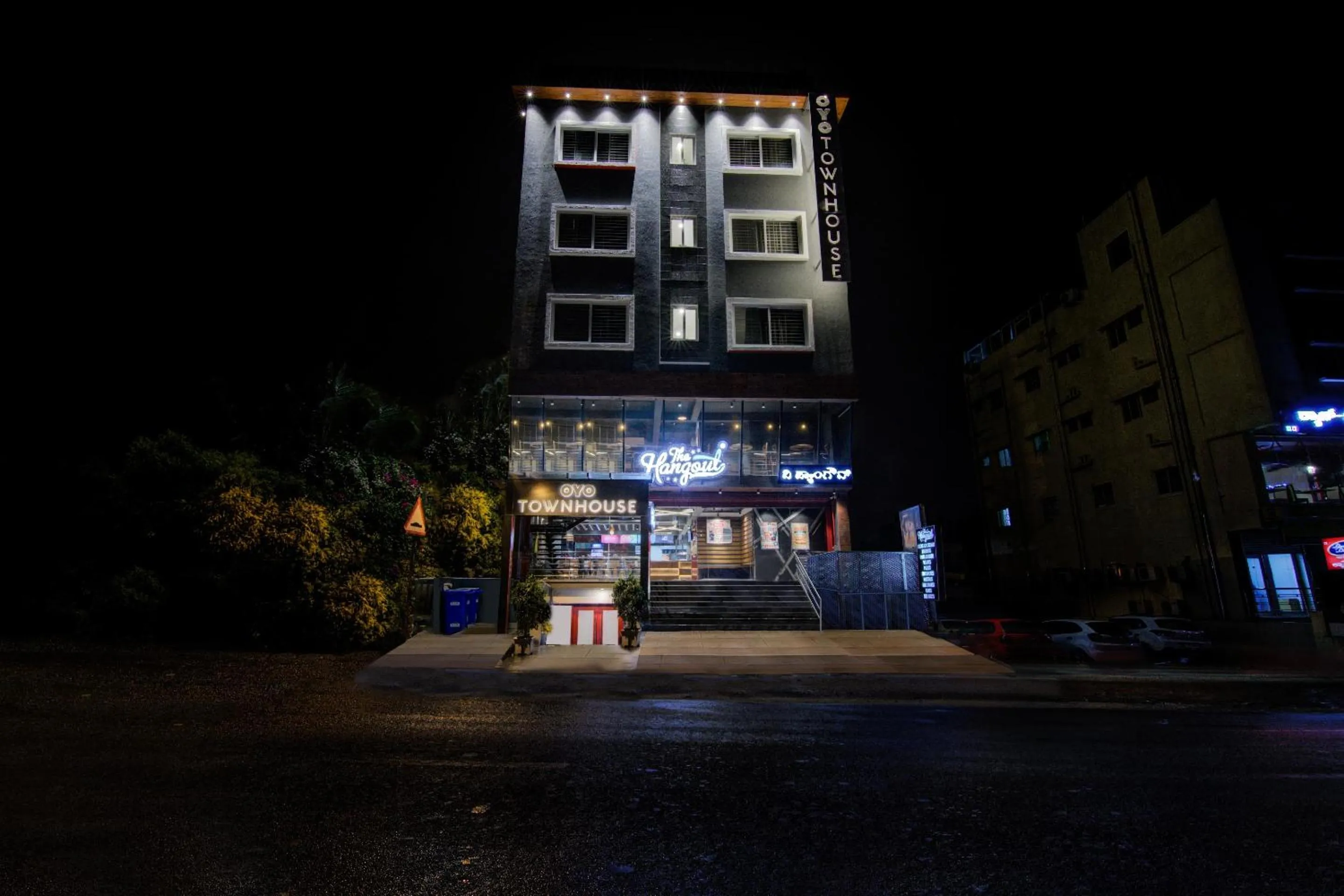 Facade/entrance in Super Townhouse Global Village Tech Park Near Kengeri Bus Terminal Metro Station