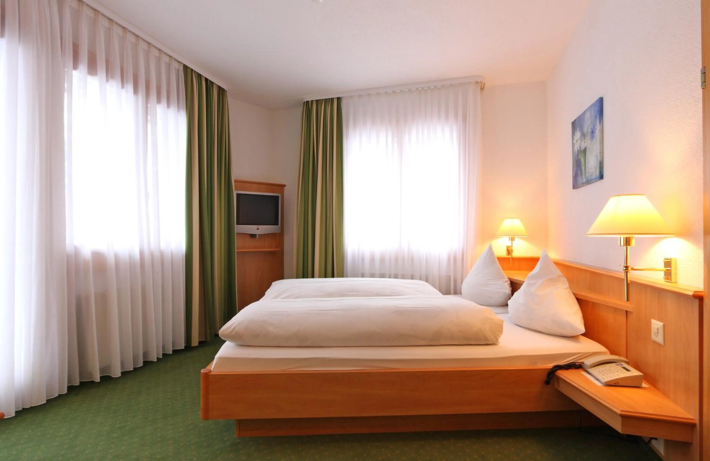 Photo of the whole room, Bed in Bernerhof Swiss Quality Hotel