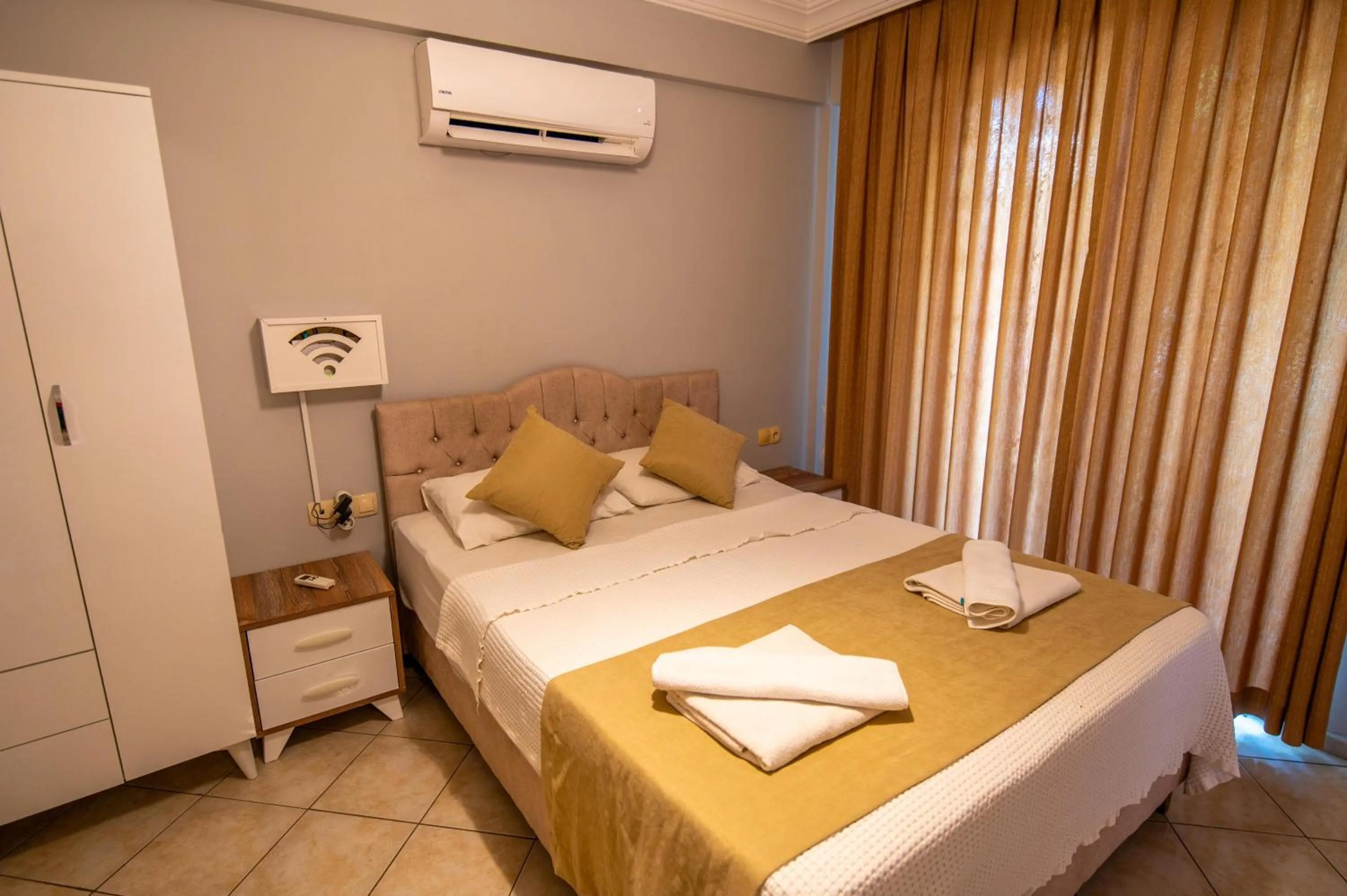Bed in Sunset Beach Resort Aqua Lettings