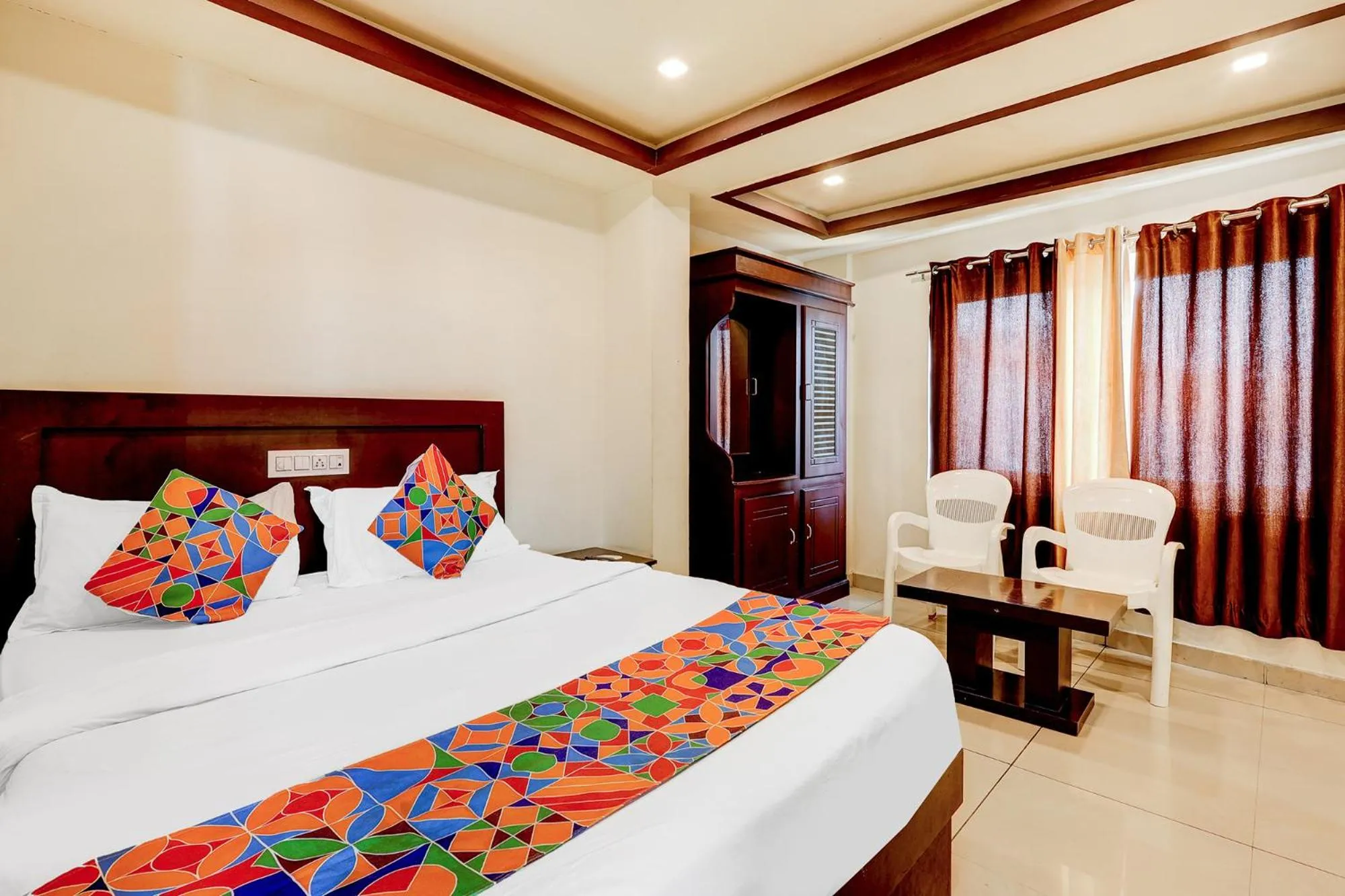 Bed in FabHotel Alfa