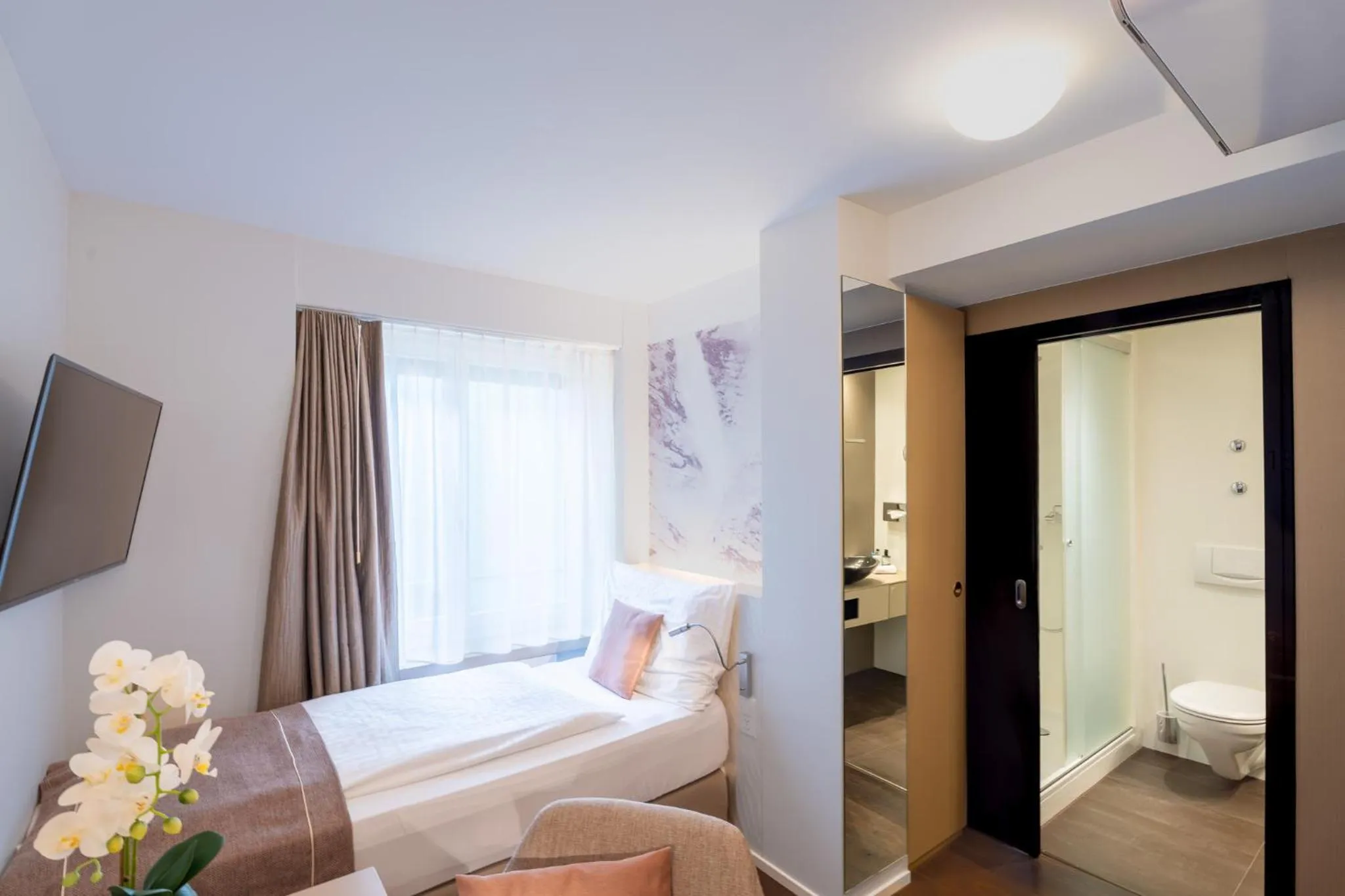 Bedroom, Bed in Cascada Boutique Hotel